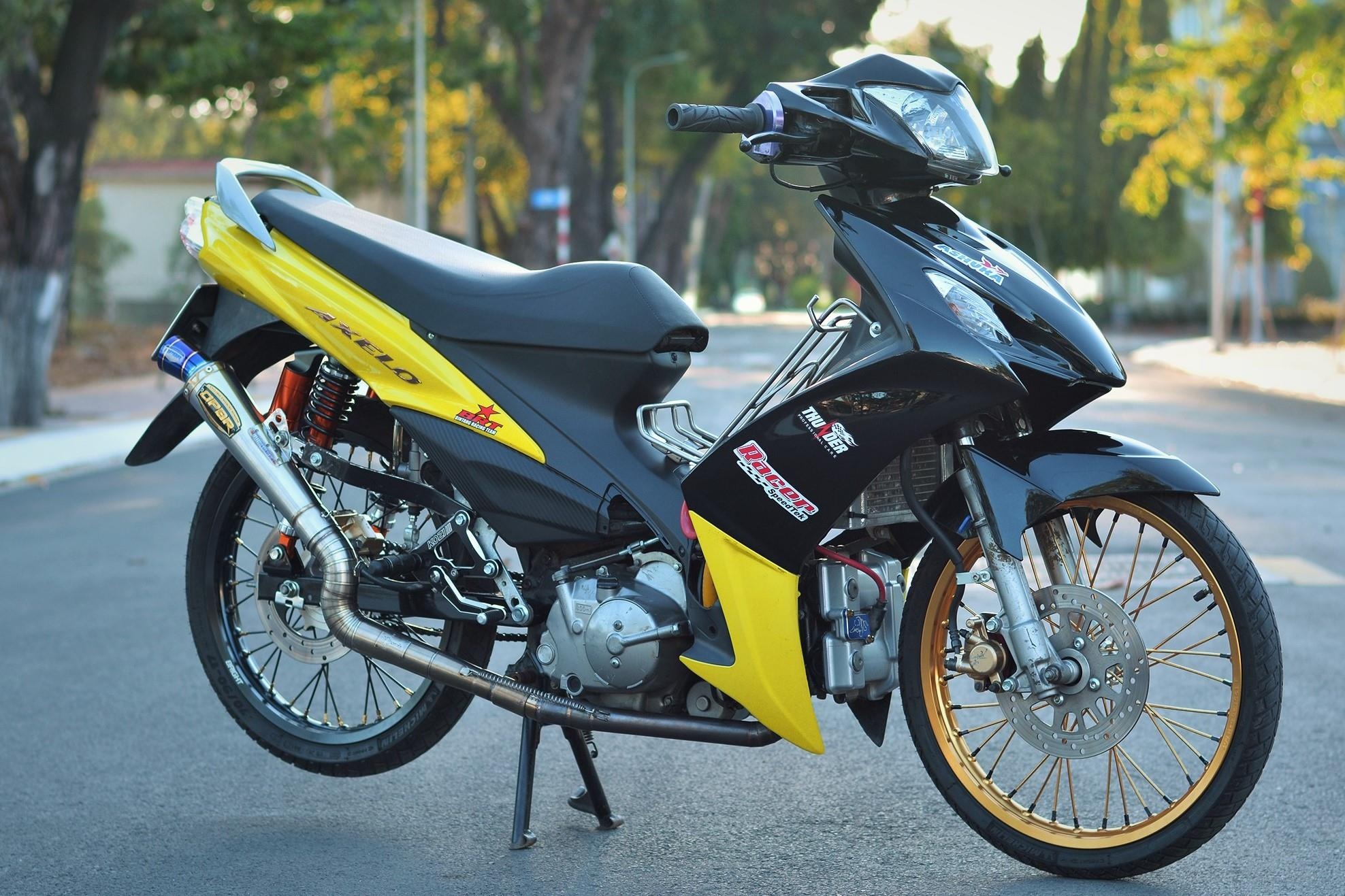 Suzuki Axelo do dong co khung gap 3 suc manh, ton gan 100 trieu dong hinh anh