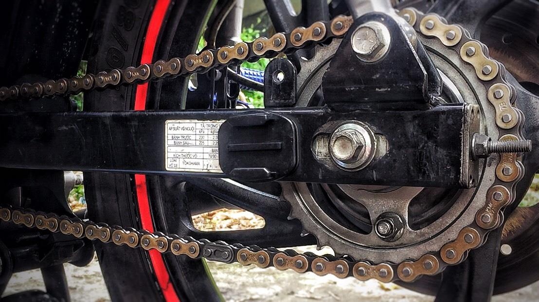 He thong truyen dong tren xe may, uu nhuoc diem va nhung dieu can biet hinh anh