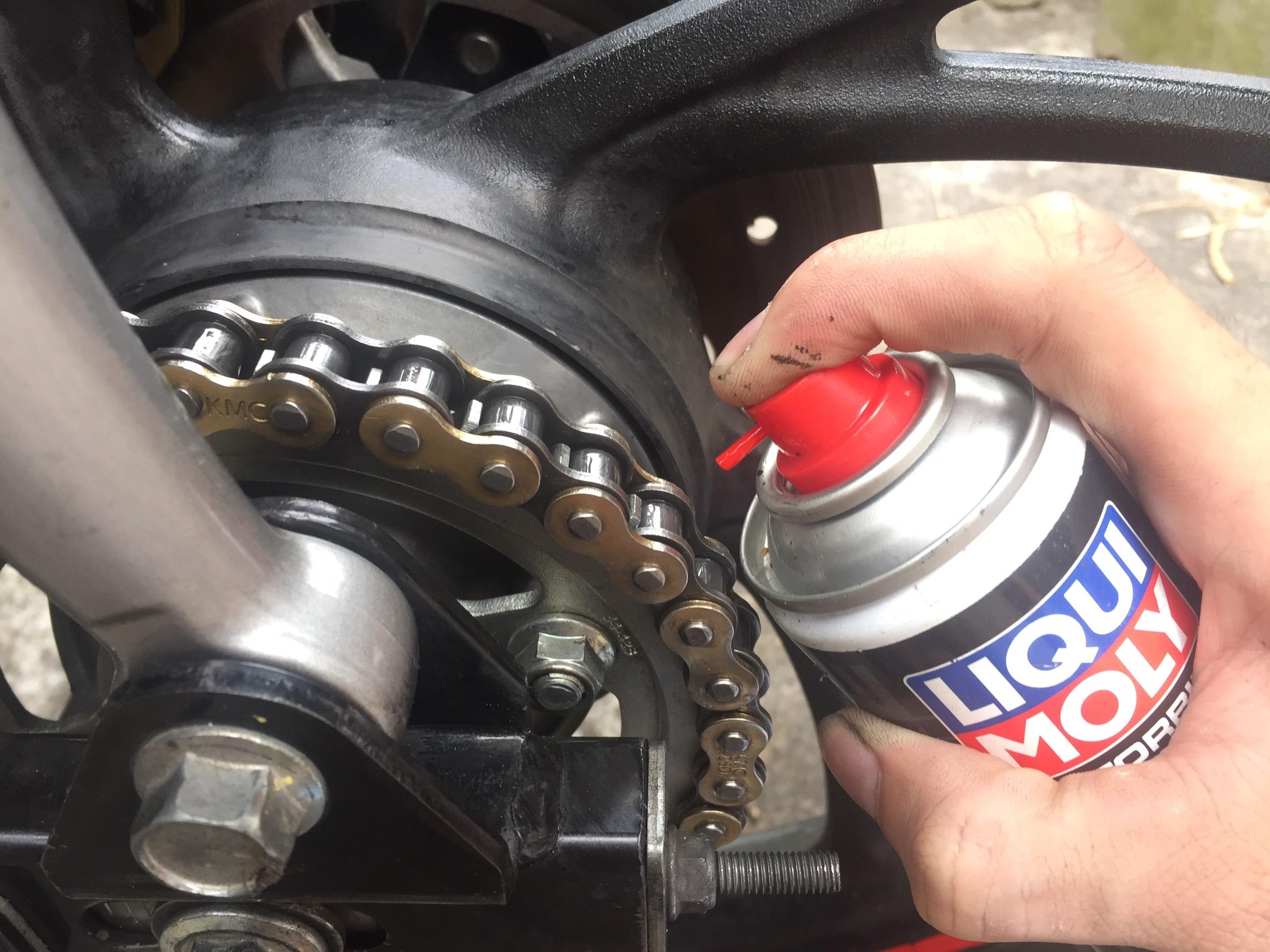 5 buoc chuan bi cho xe truoc khi di xa anh 4