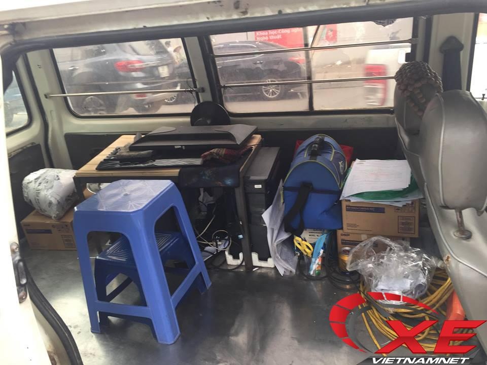 Biến xe cũ thành studio ảnh 4 Bien xe cu thanh studio anh 4