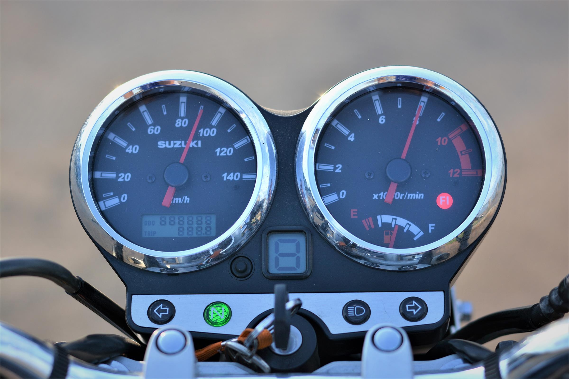 Suzuki EN-150A sau 6 nam su dung anh 3