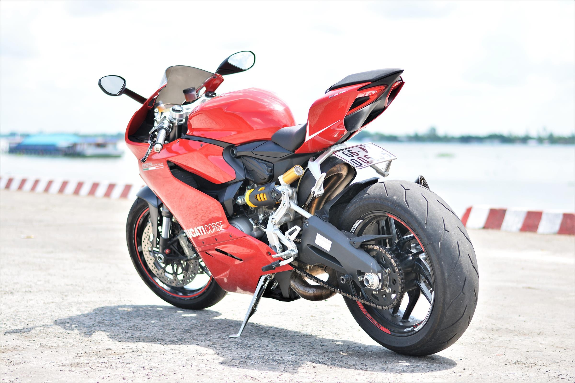 Ducati 899 Panigale sau 4 nam su dung anh 2