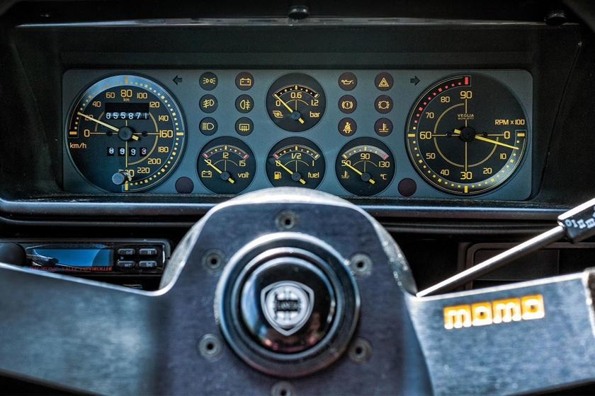 10 xe co dong ho hien thi la nhat anh 2