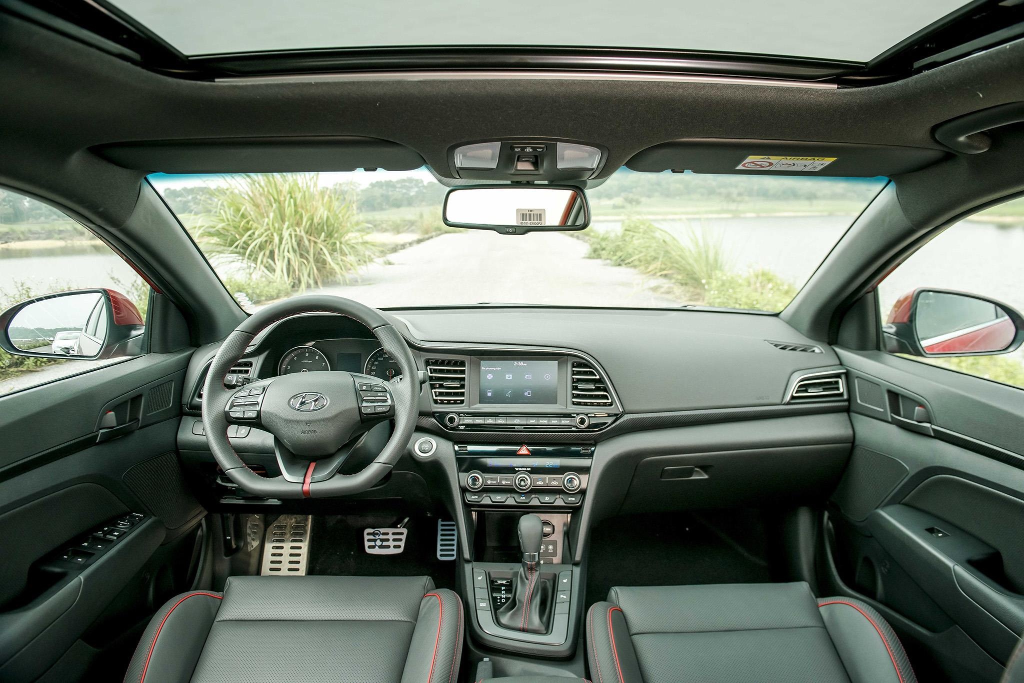 Hyundai VN ra mat Elantra anh 10