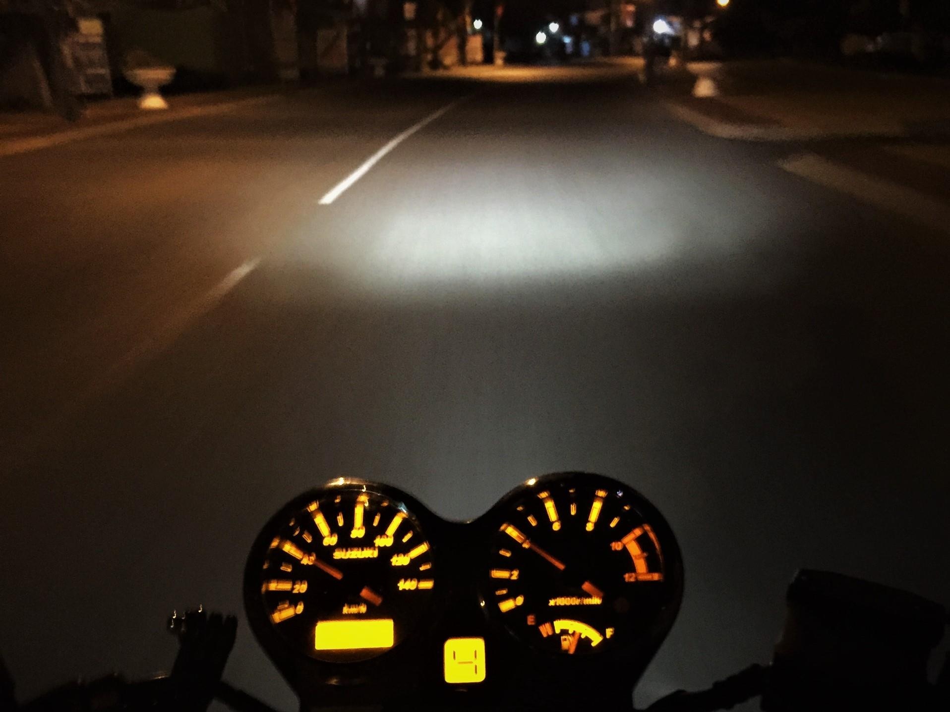 Loi pho bien cua nguoi Viet khi chay xe may anh 3