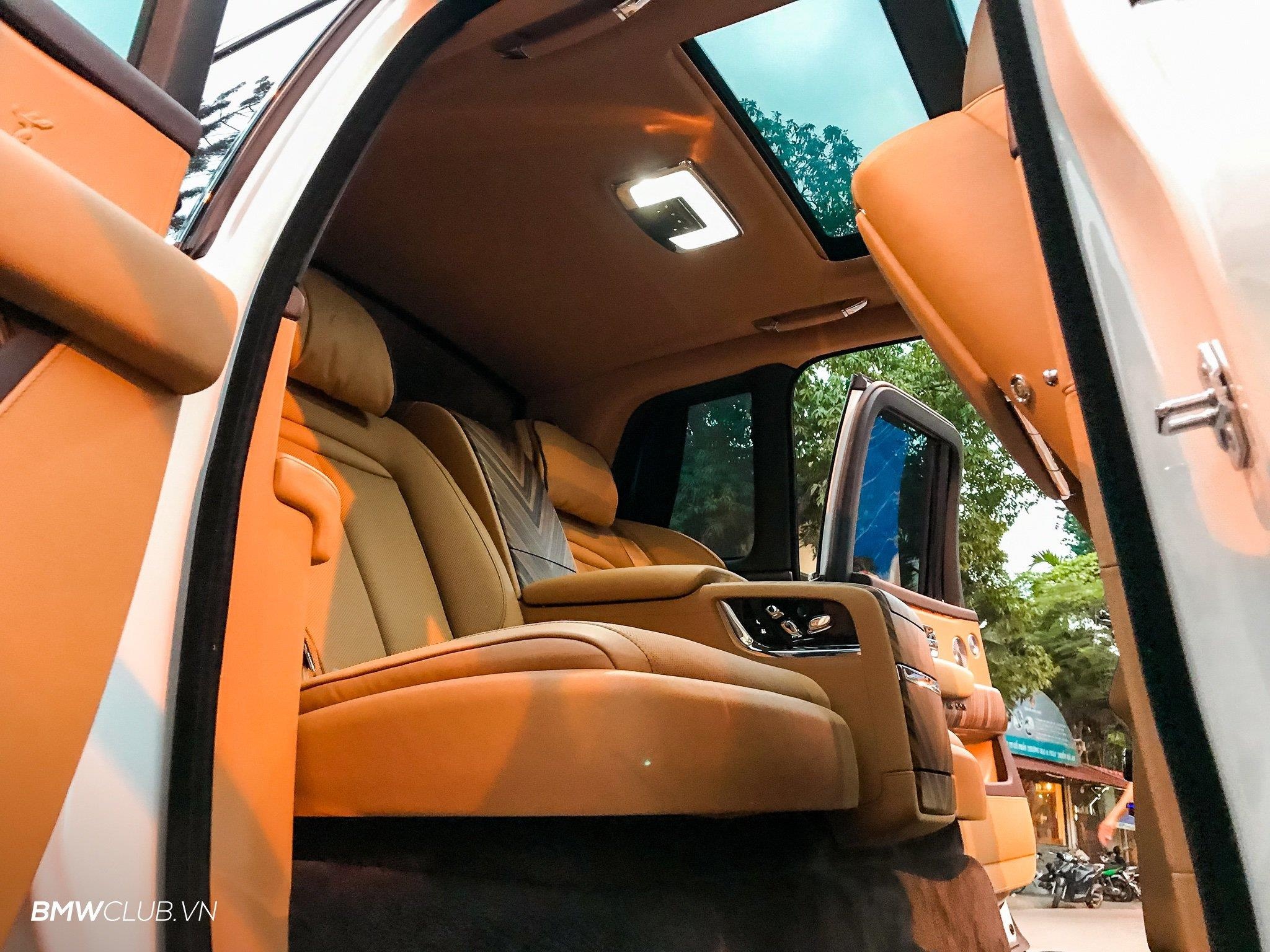 Rolls-Royce Cullinan dau tien tai VN anh 14