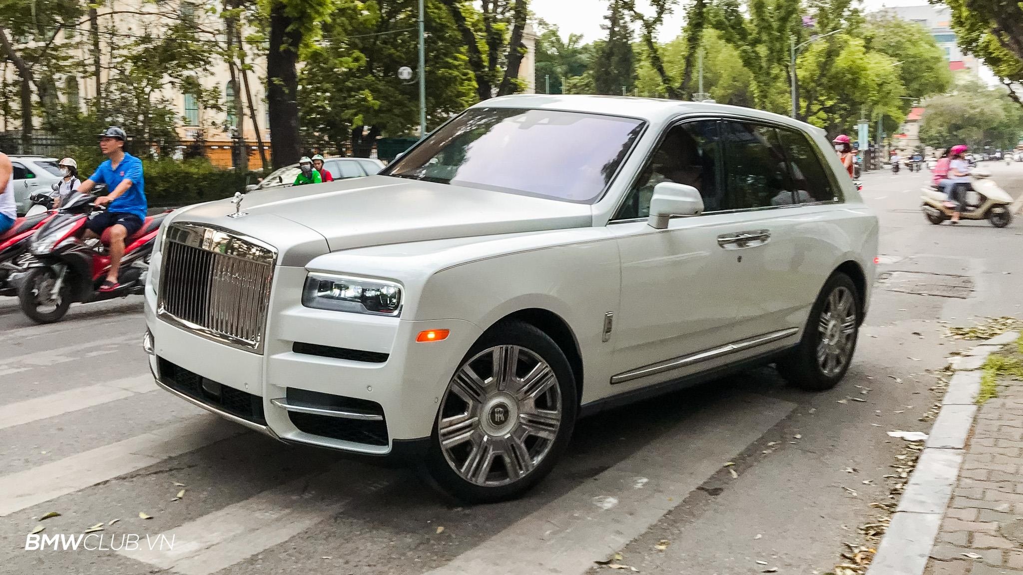 Rolls-Royce Cullinan dau tien tai VN anh 1