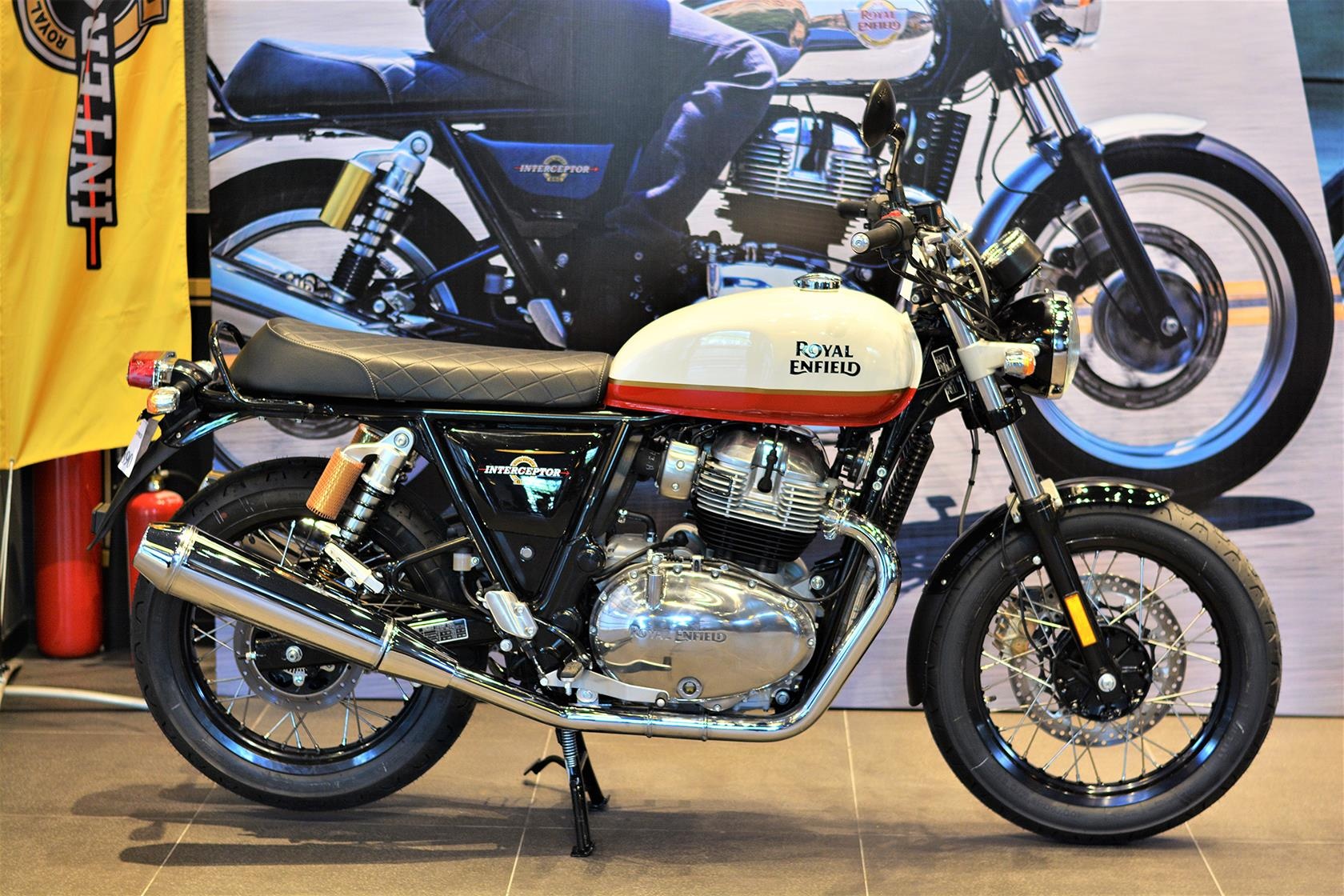 Royal Enfield 650 Twin anh 3