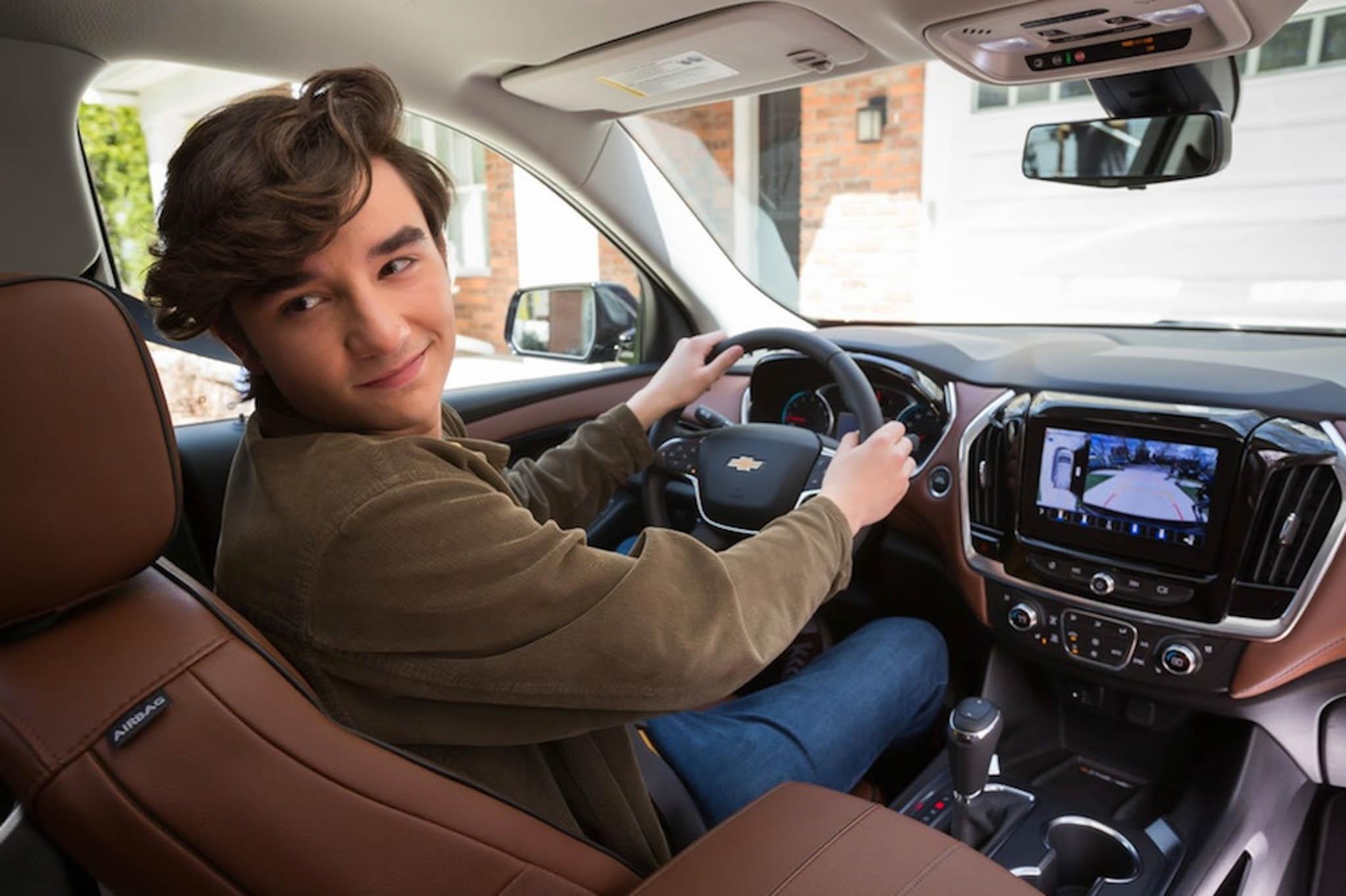 xe Chevrolet khong the chay neu chua that day anh 3