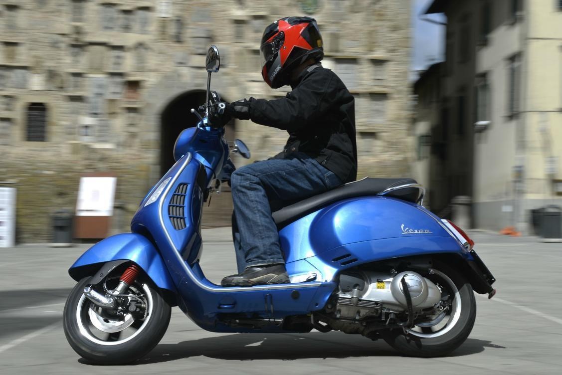 Xe tay ga co trang bi he thong chong truot ASR se an toan hon? hinh anh