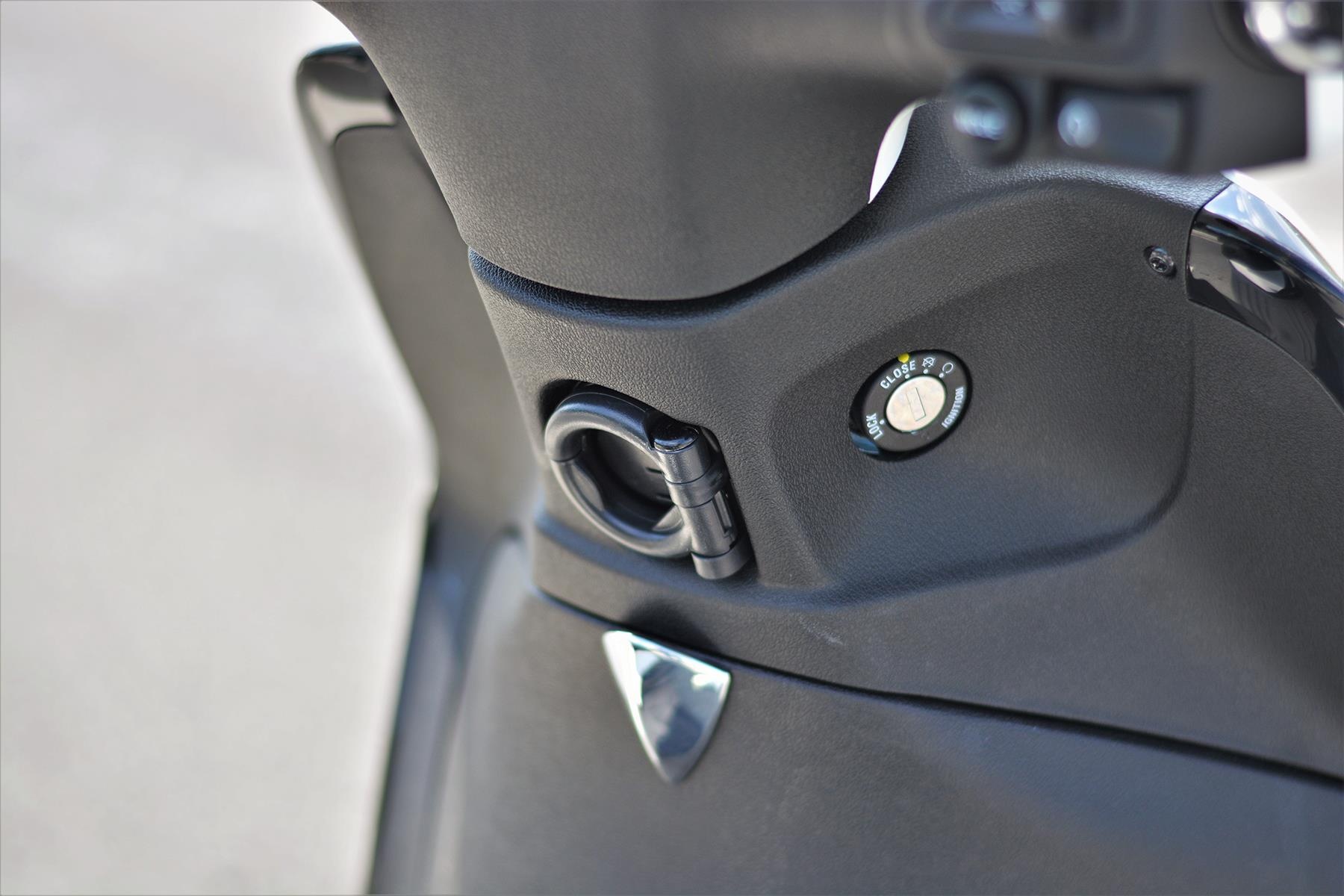 Piaggio Liberty One anh 6