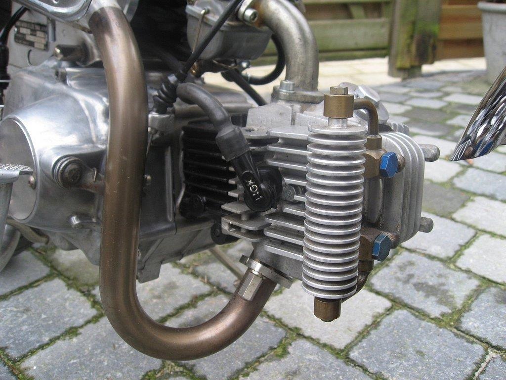 Các hệ thống giải nhiệt môtô ảnh 3 Cac he thong giai nhiet moto anh 3