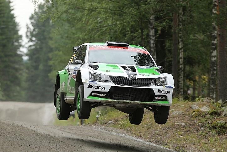 Sap co giai dua xe 'nha vo dich cua nhung nha vo dich' hinh anh