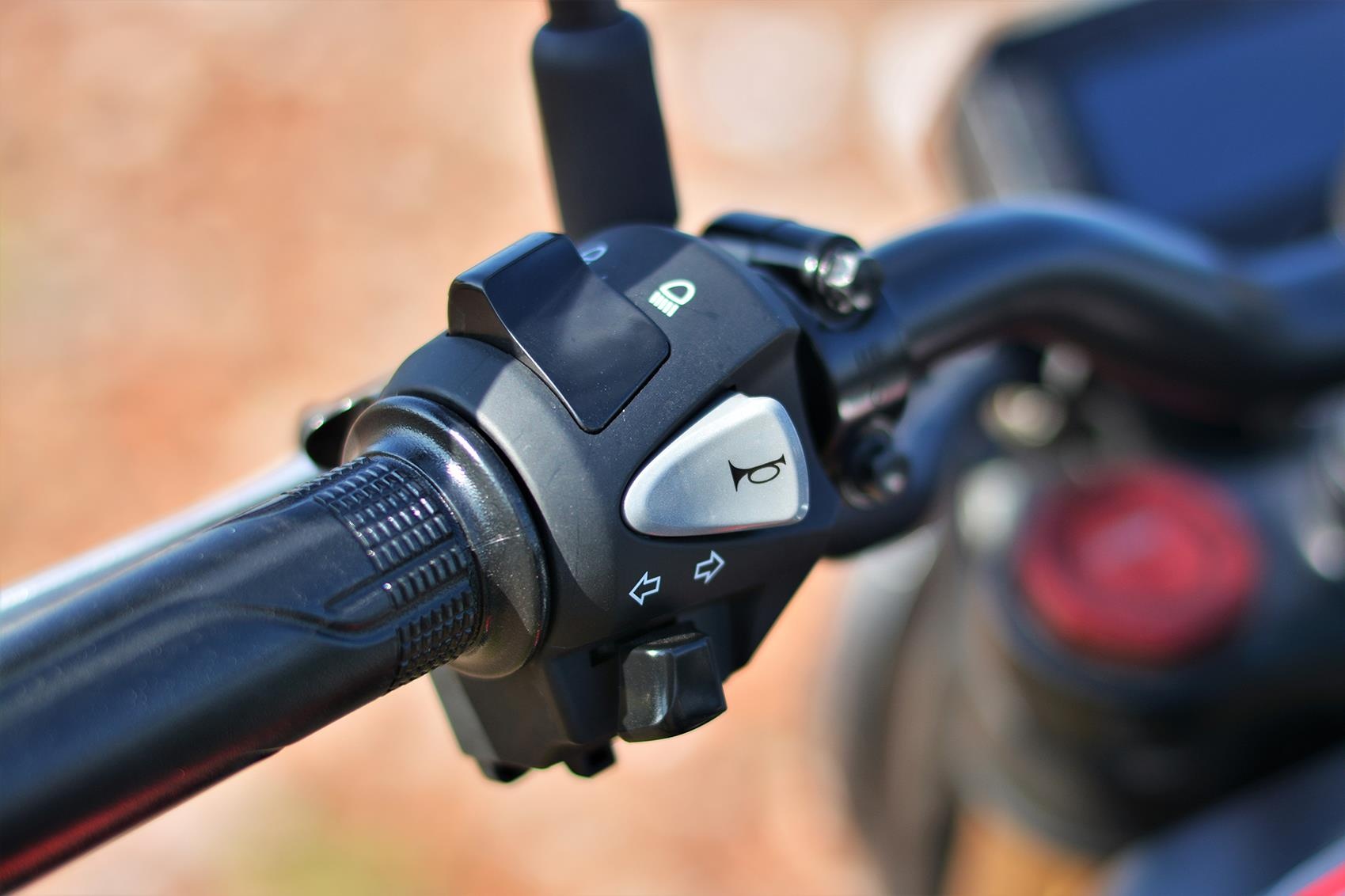 Honda CB150R Exmotion ảnh 17 Honda CB150R Exmotion anh 17