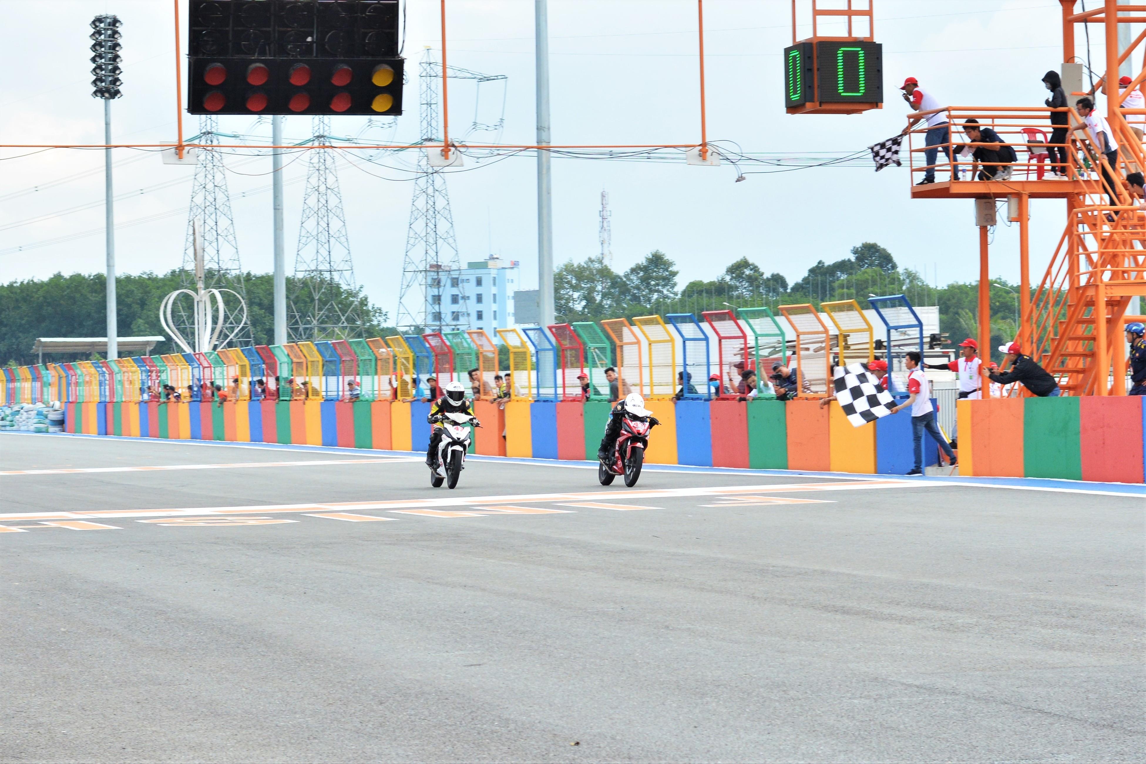 Vietnam Moto Racing 2019 anh 11