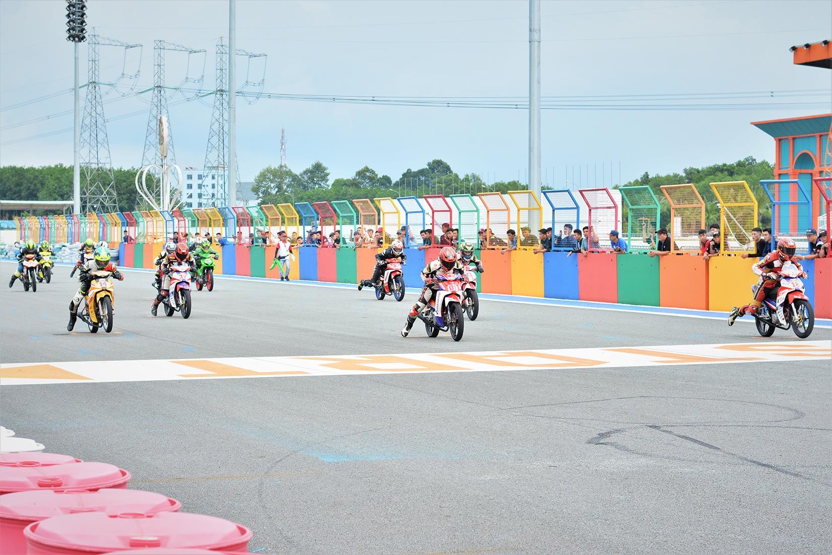 Vietnam Moto Racing 2019 anh 13