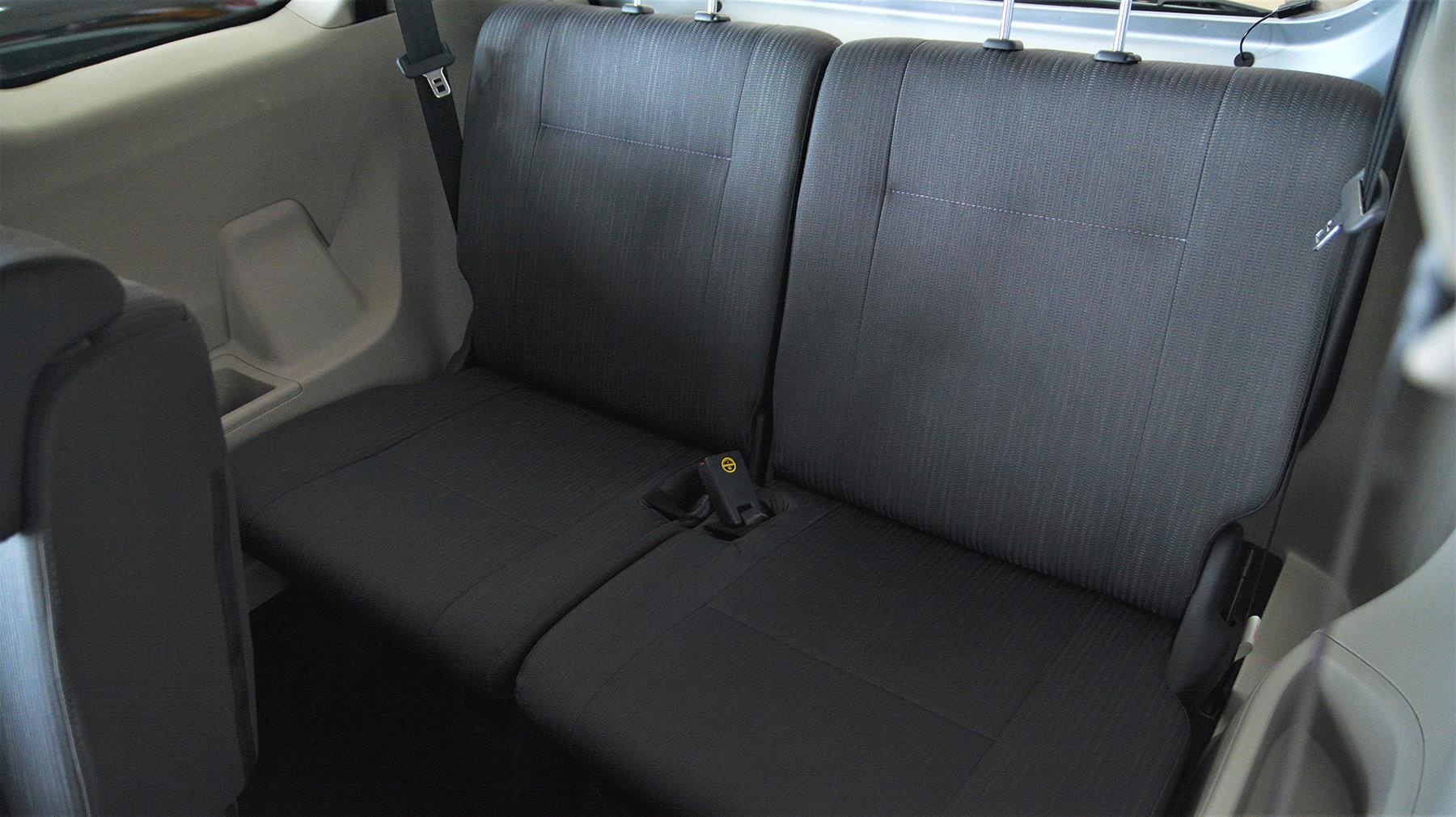 xe co Avanza ve dai ly anh 11