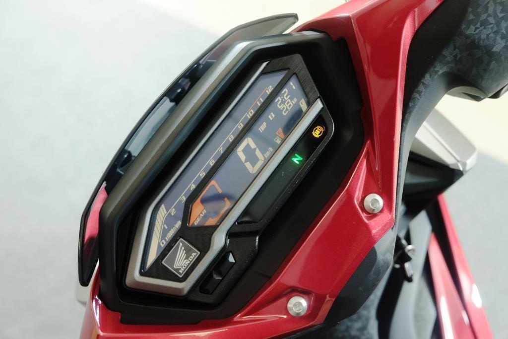 Phu tung Honda Winner X dat do hon cua Yamaha Exciter 150 hinh anh