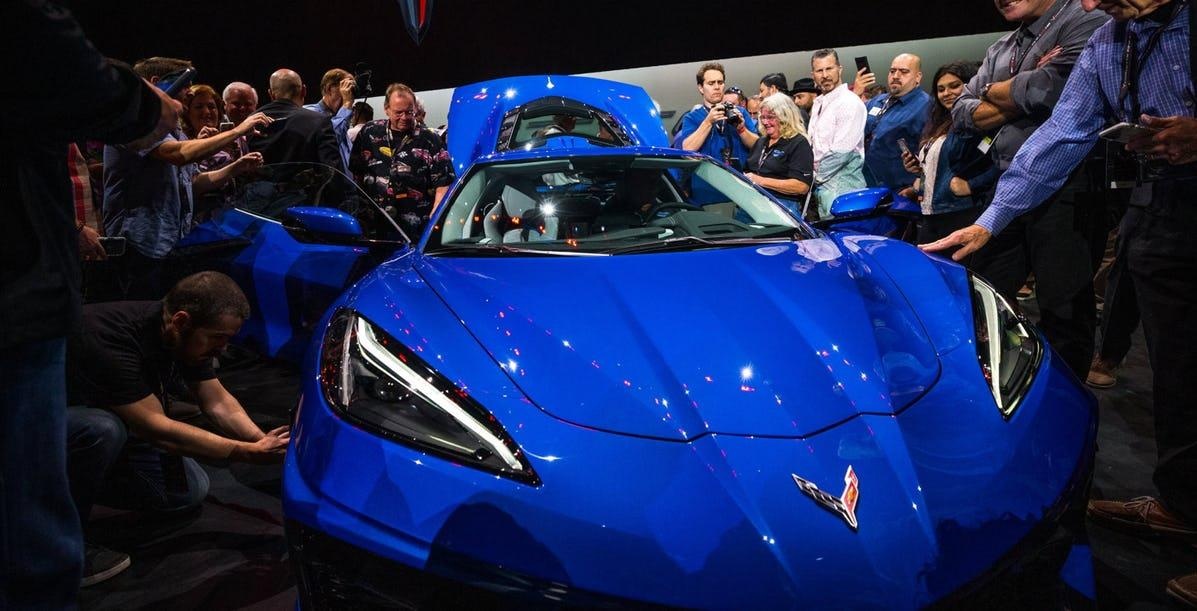 Chevrolet Corvette C8 duoc ban sach sau 2 tuan ra mat anh 1