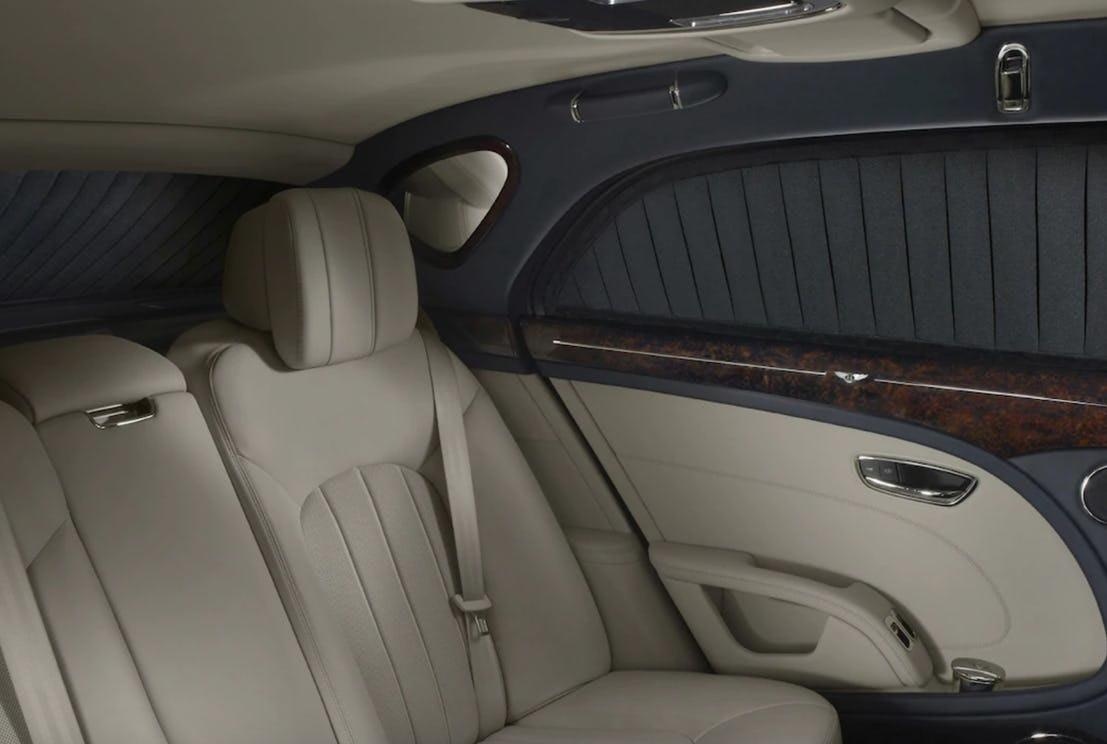 10 tinh nang xa xi tren oto anh 6