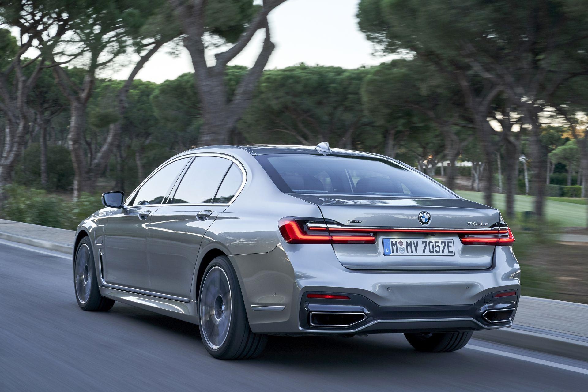 BMW 7Series the he tiep theo se co phien ban chay dien anh 4