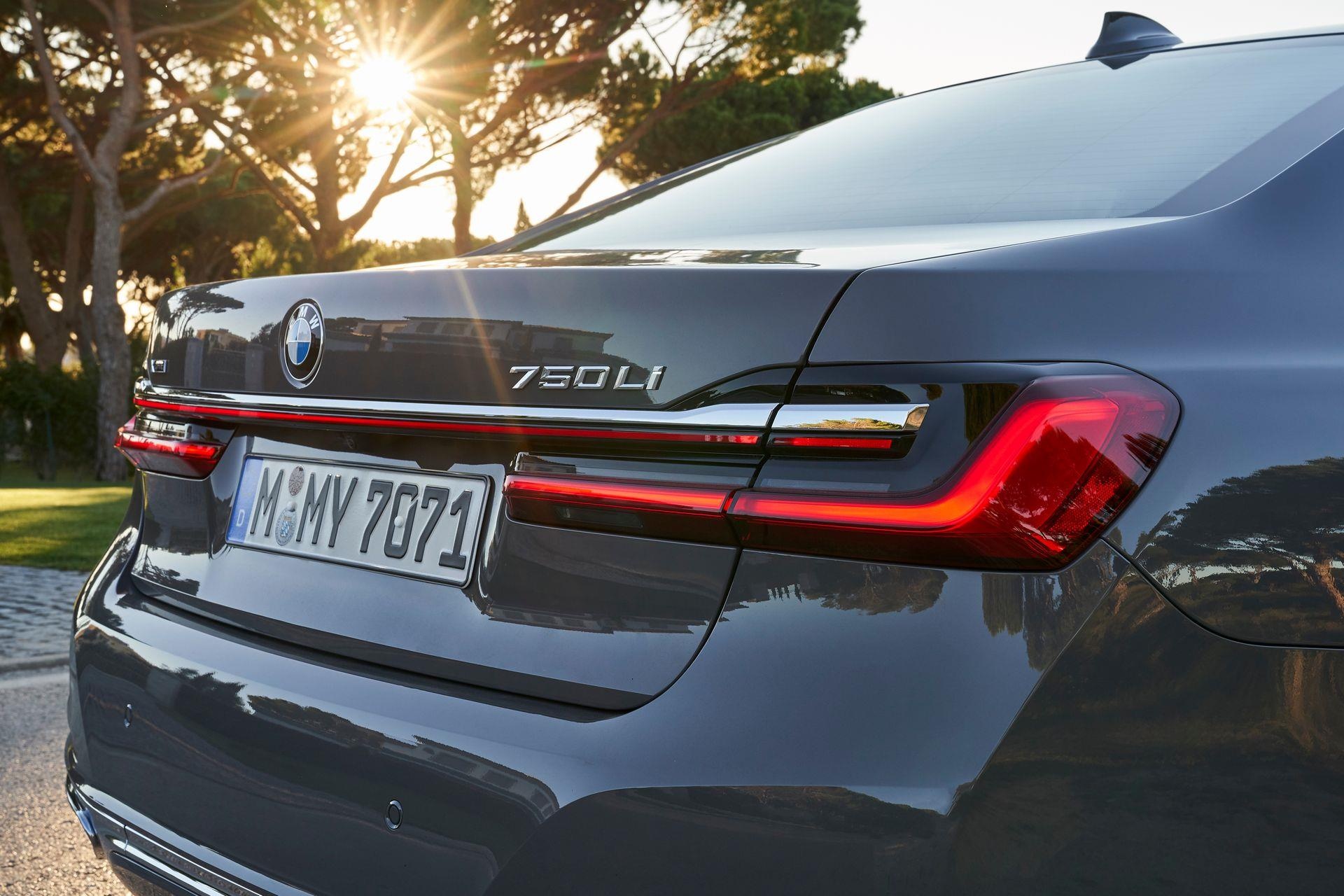 BMW 7Series the he tiep theo se co phien ban chay dien anh 5