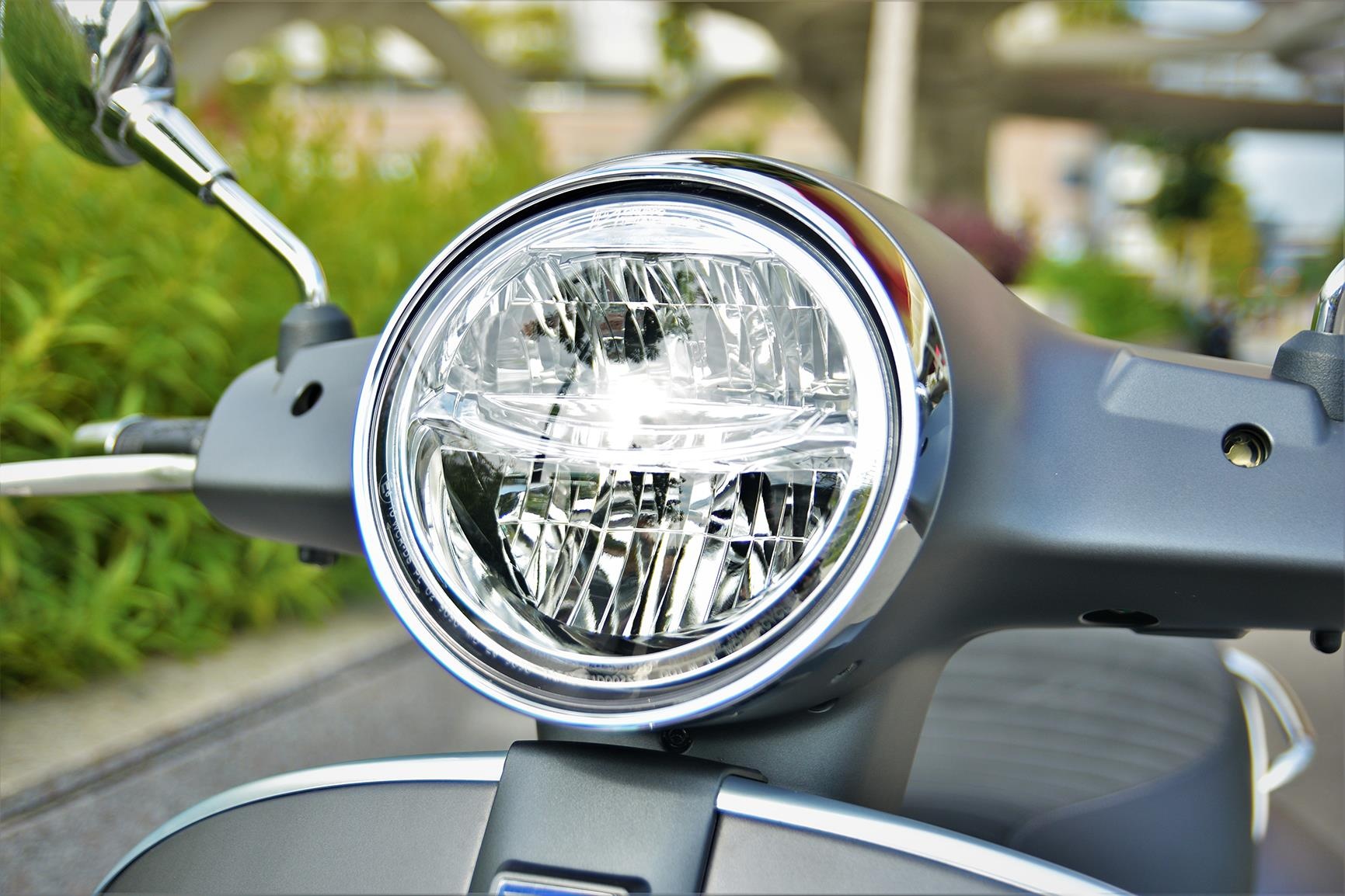 Đánh giá Vespa GTS Super 150 ảnh 6 Danh gia Vespa GTS Super 150 anh 6