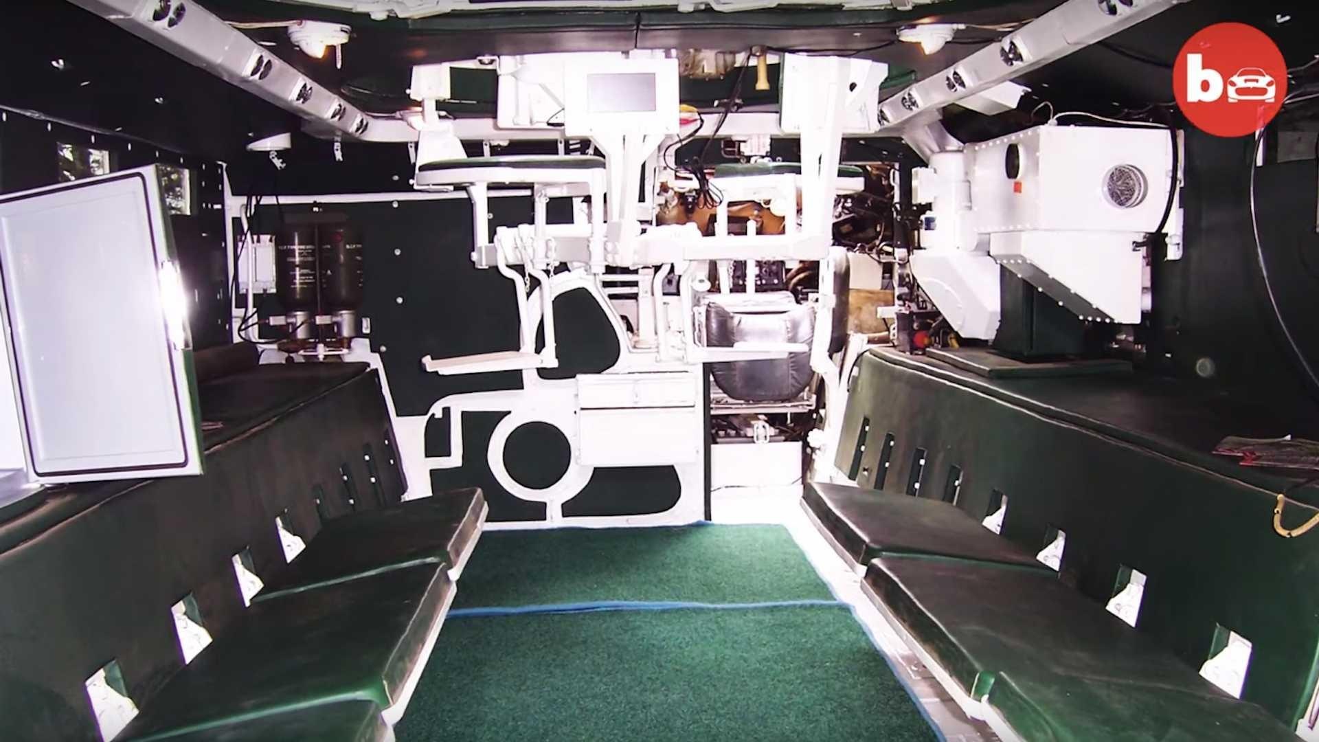 Thue xe tang dao pho anh 2