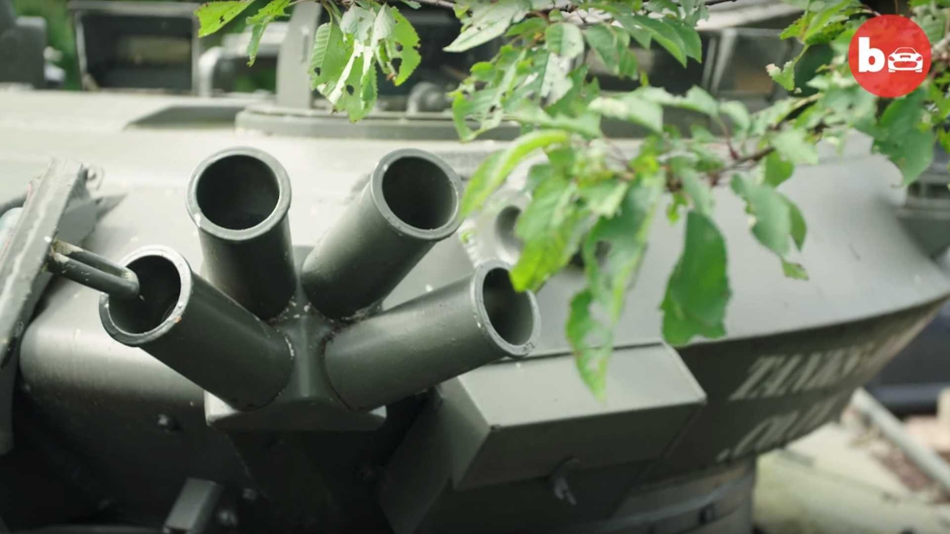 Thue xe tang dao pho anh 4