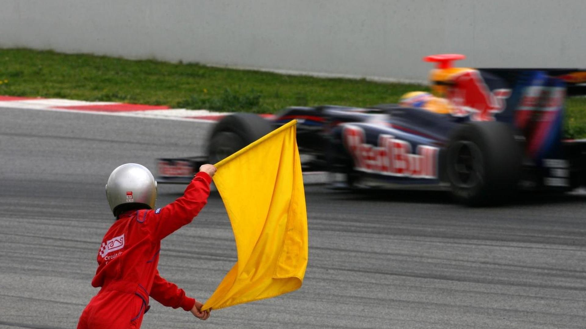 Cac loai co hieu duoc dung trong giai dua F1 anh 1