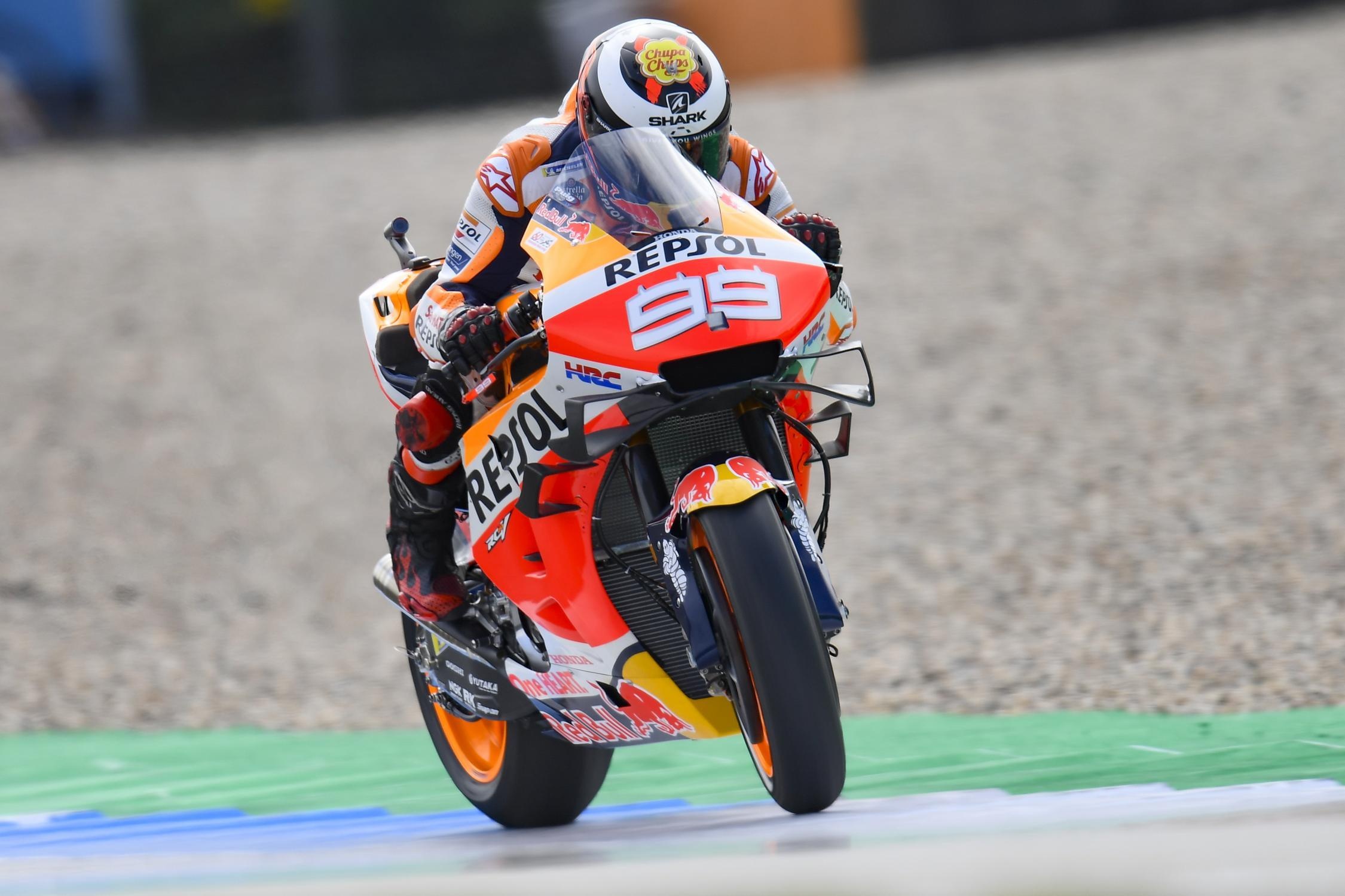 Jorge Lorenzo trở lại đường đua MotoGP ảnh 4 Jorge Lorenzo tro lai duong dua MotoGP anh 4