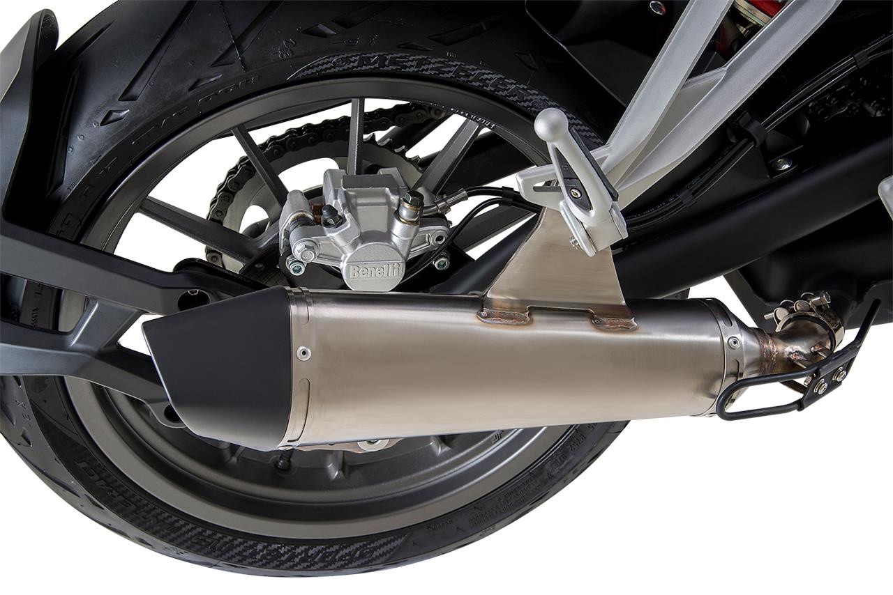 Benello TRK 251 va Leoncino 250 cap ben DNA anh 5