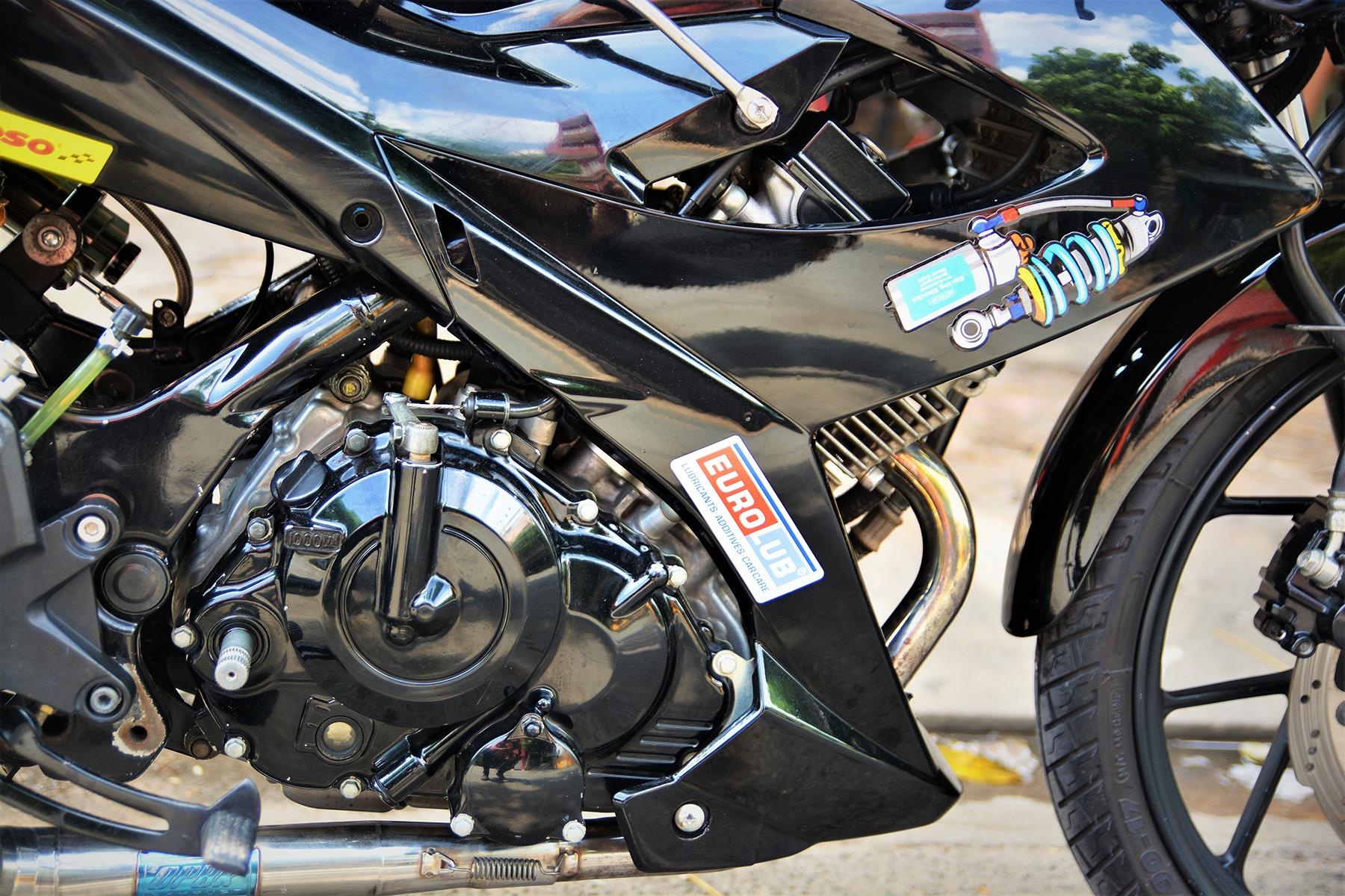 Suzuki Raider phien ban touring anh 8