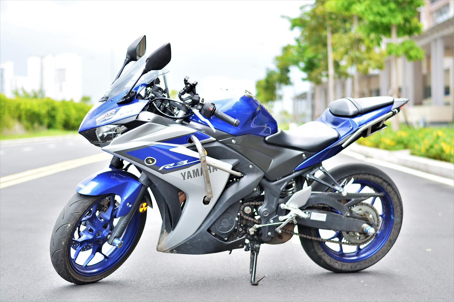 Yamaha R3 phien ban xe dua anh 1