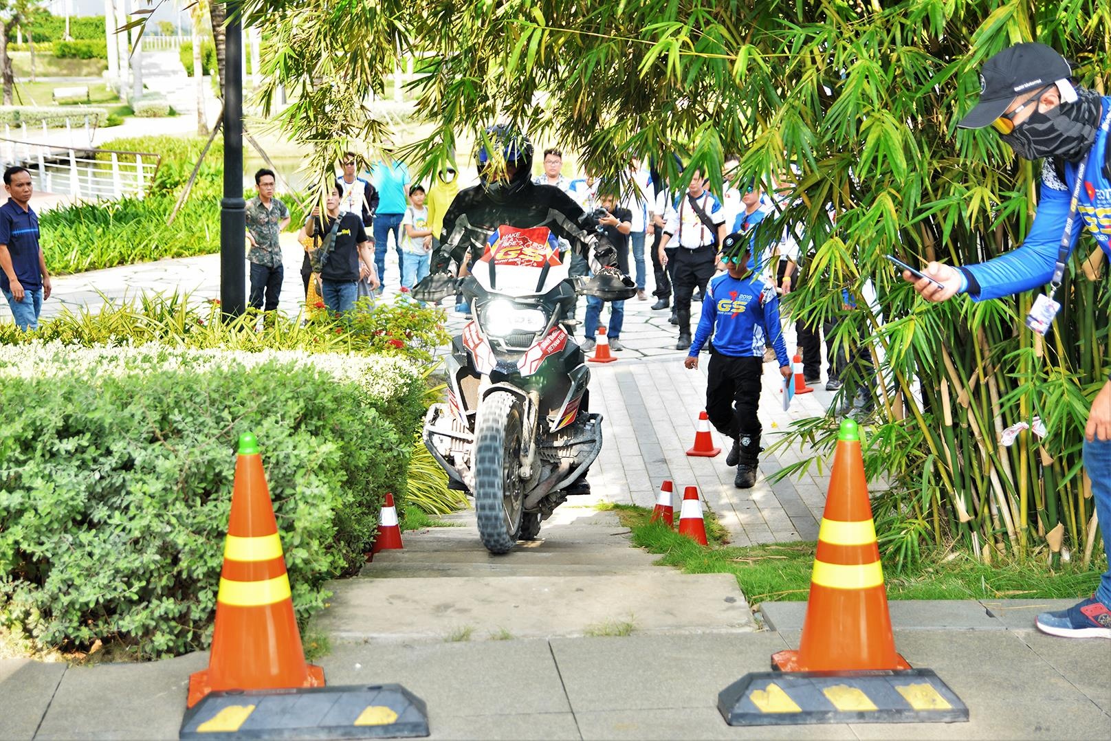 Thi dau chung ket GS Trophy Qualifier anh 8