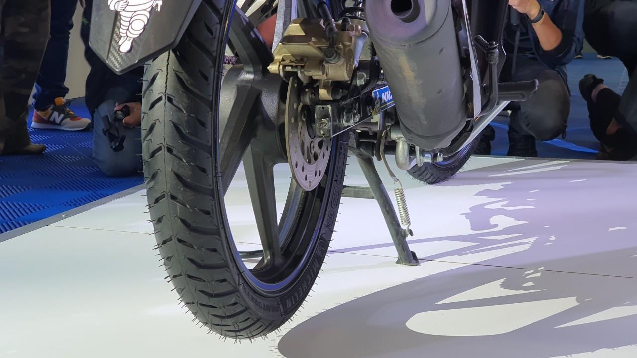 Michelin ra mat dong lop moi Pilot Street 2 anh 1