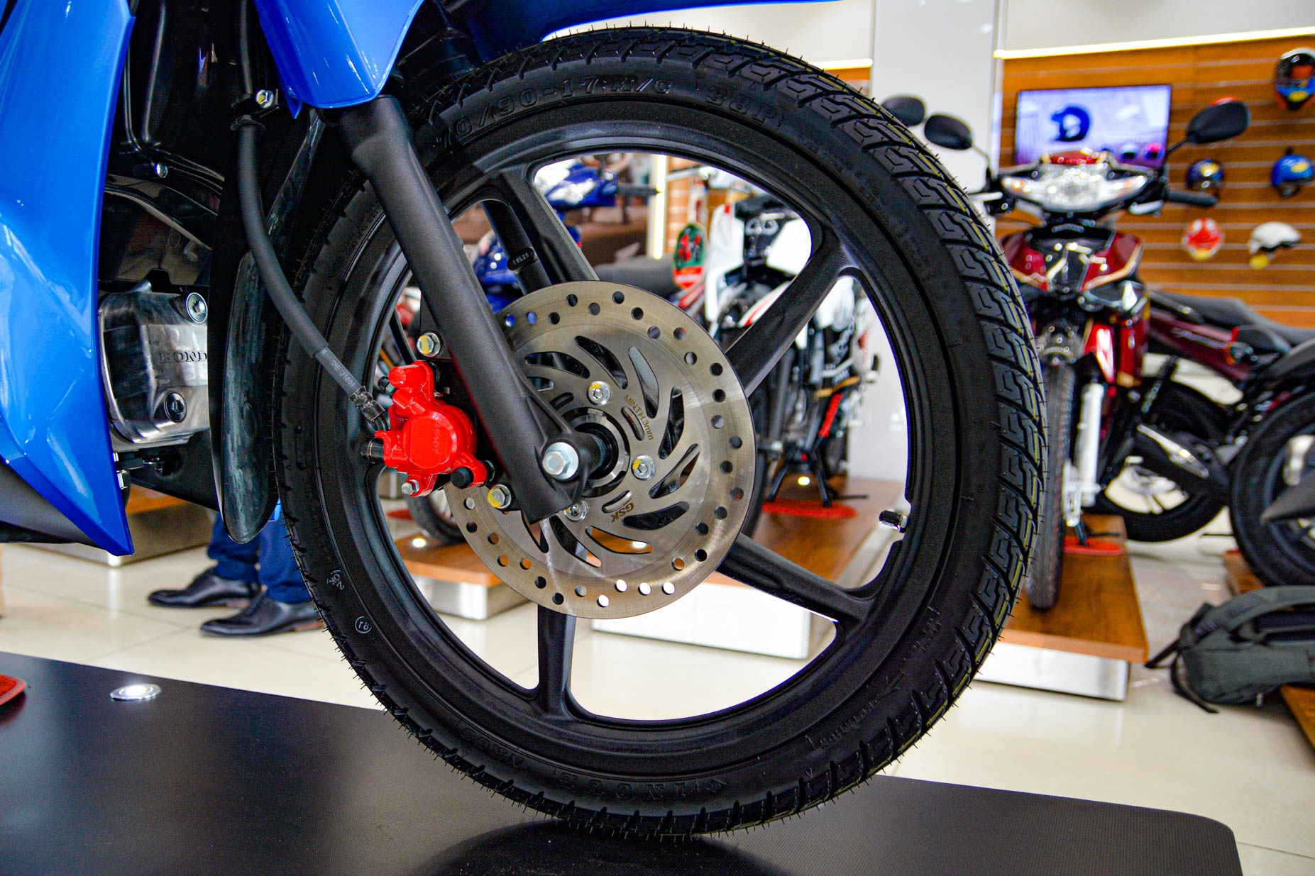 Honda Wave RSX doi moi 2019 cap ben dai ly anh 5