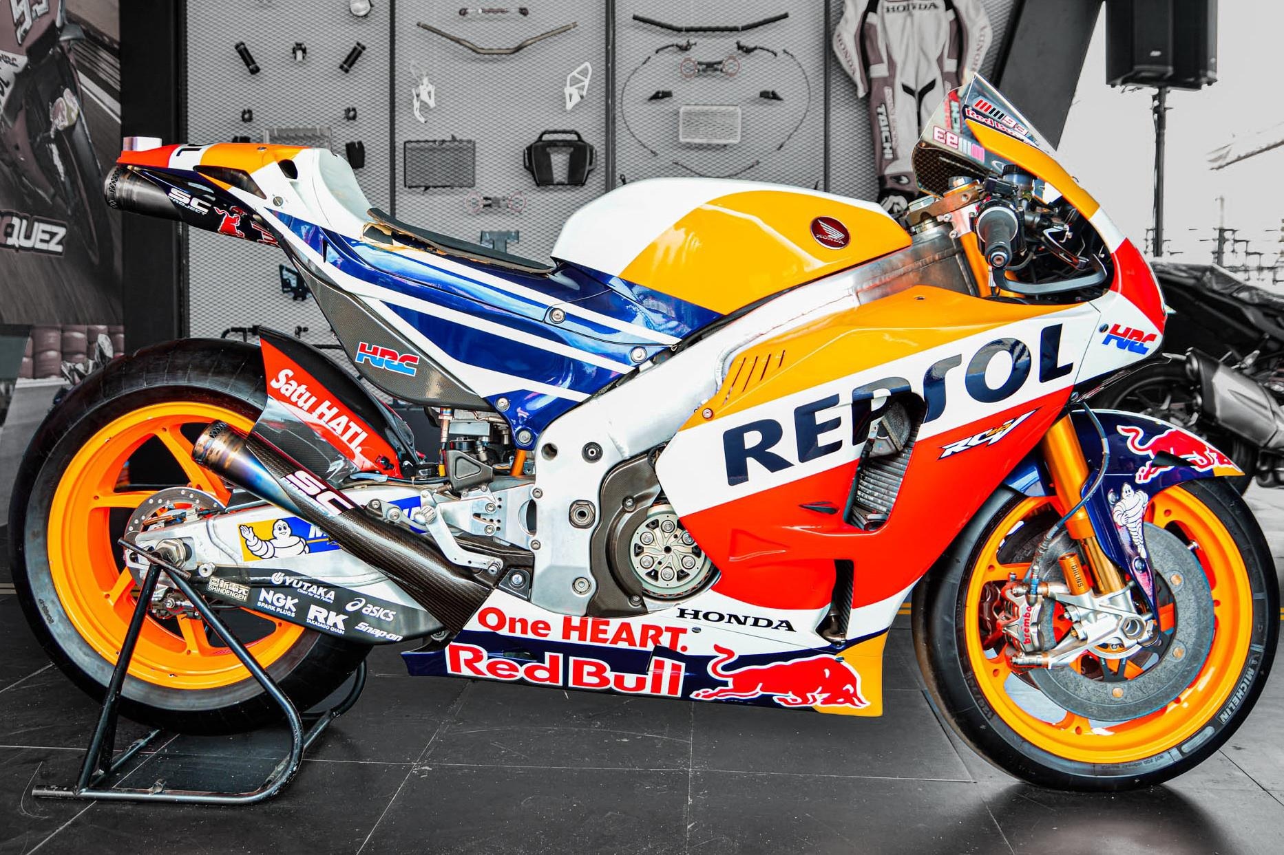 Chi tiet Honda RC213V tri gia 2 trieu USD ma Marc Marquez tung cam lai hinh anh