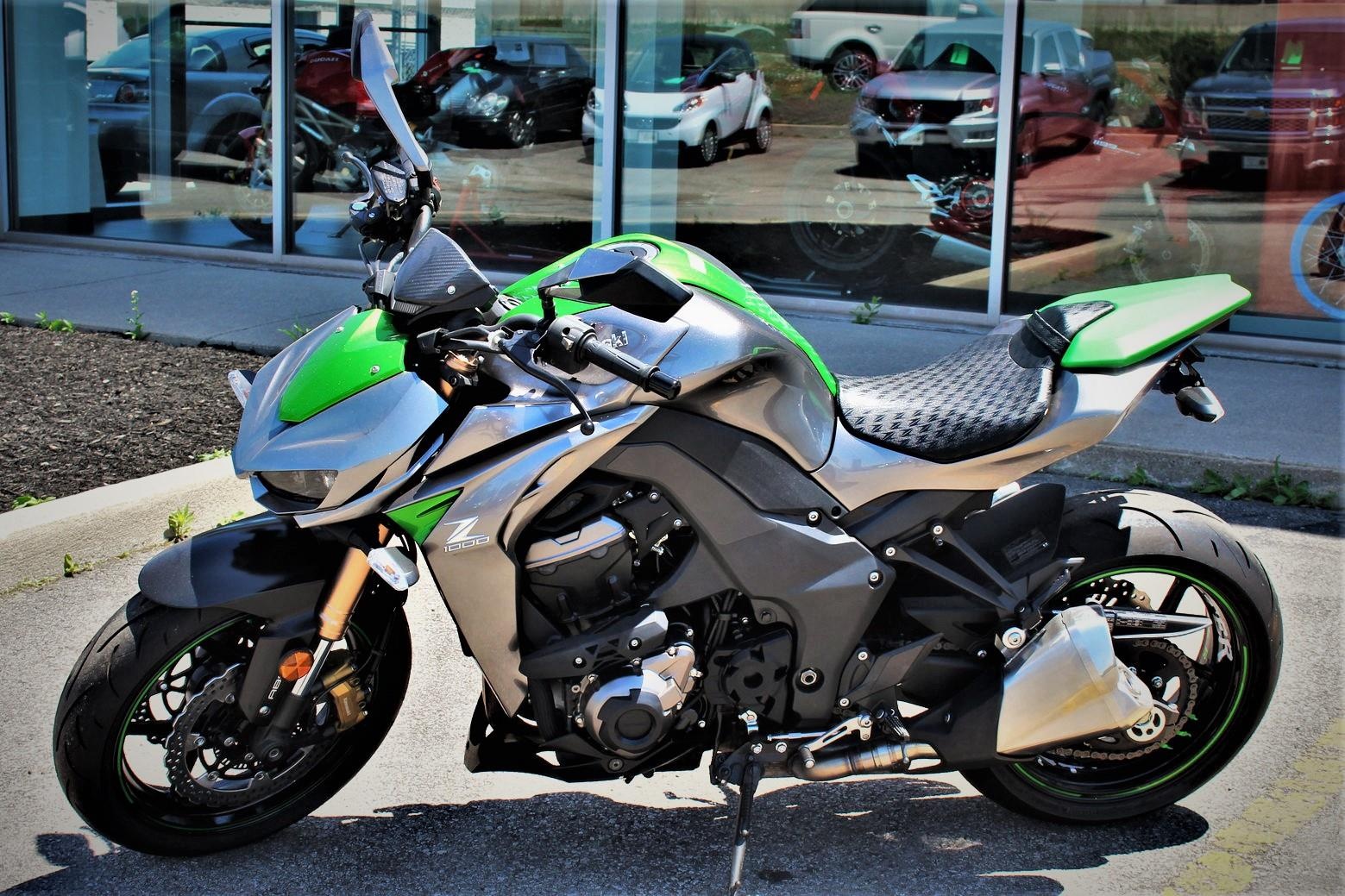 Kawasaki sap ra mat naked bike Z1000 trang bi dong co sieu nap? hinh anh