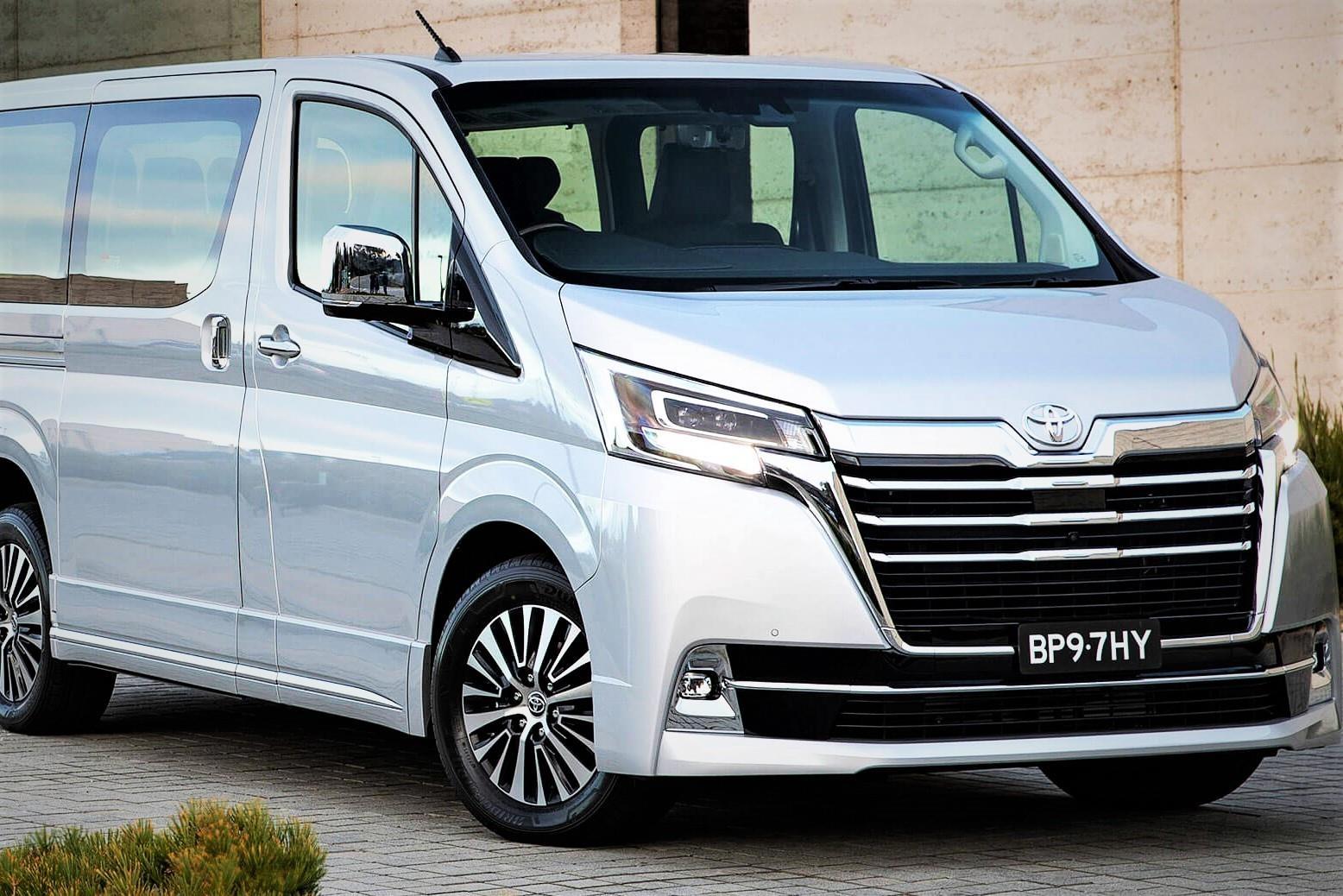 Toyota ra mat xe moi Granvia, anh em cua 'ca map' Hiace hinh anh