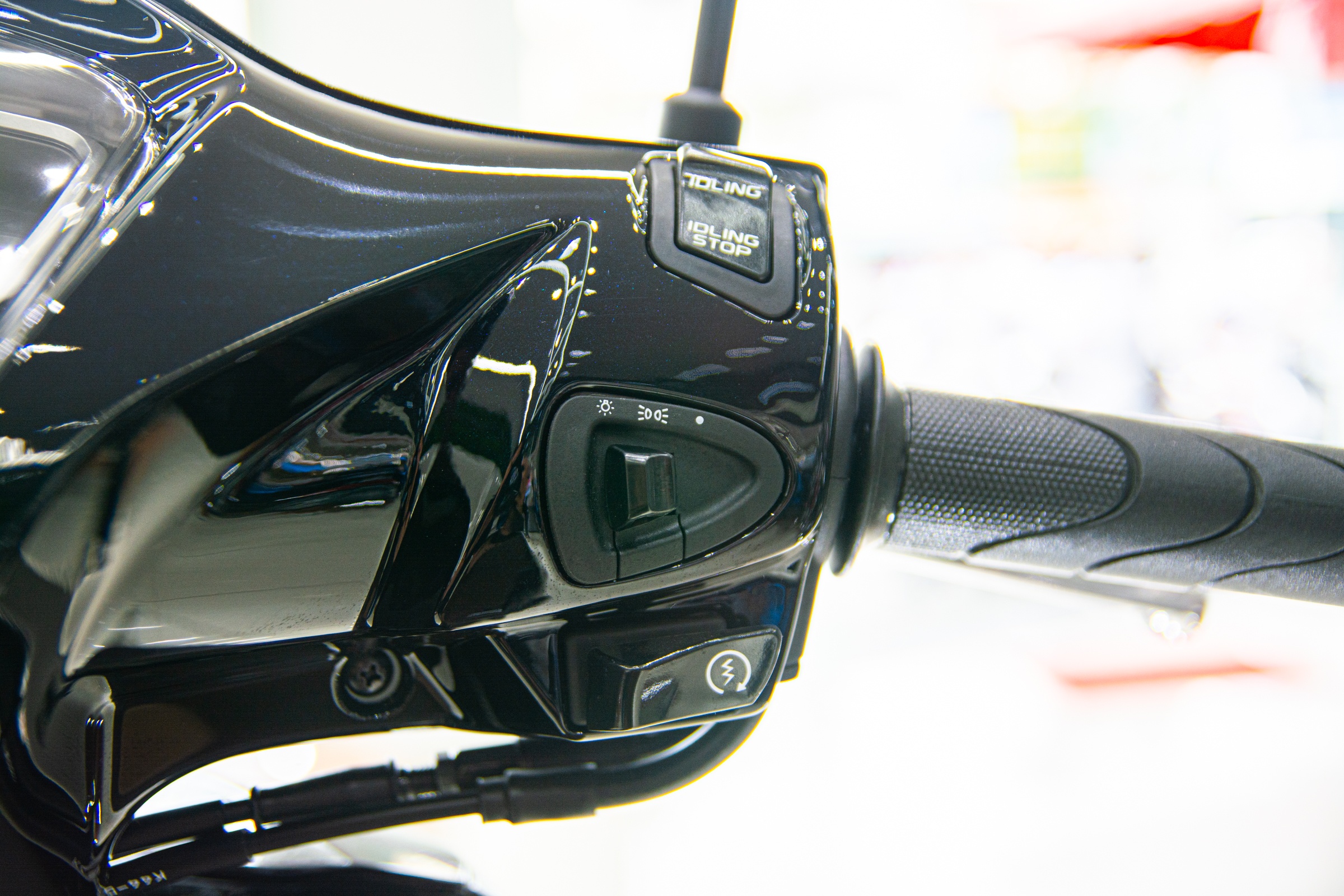 Chi tiet Honda Vision phien ban moi anh 3