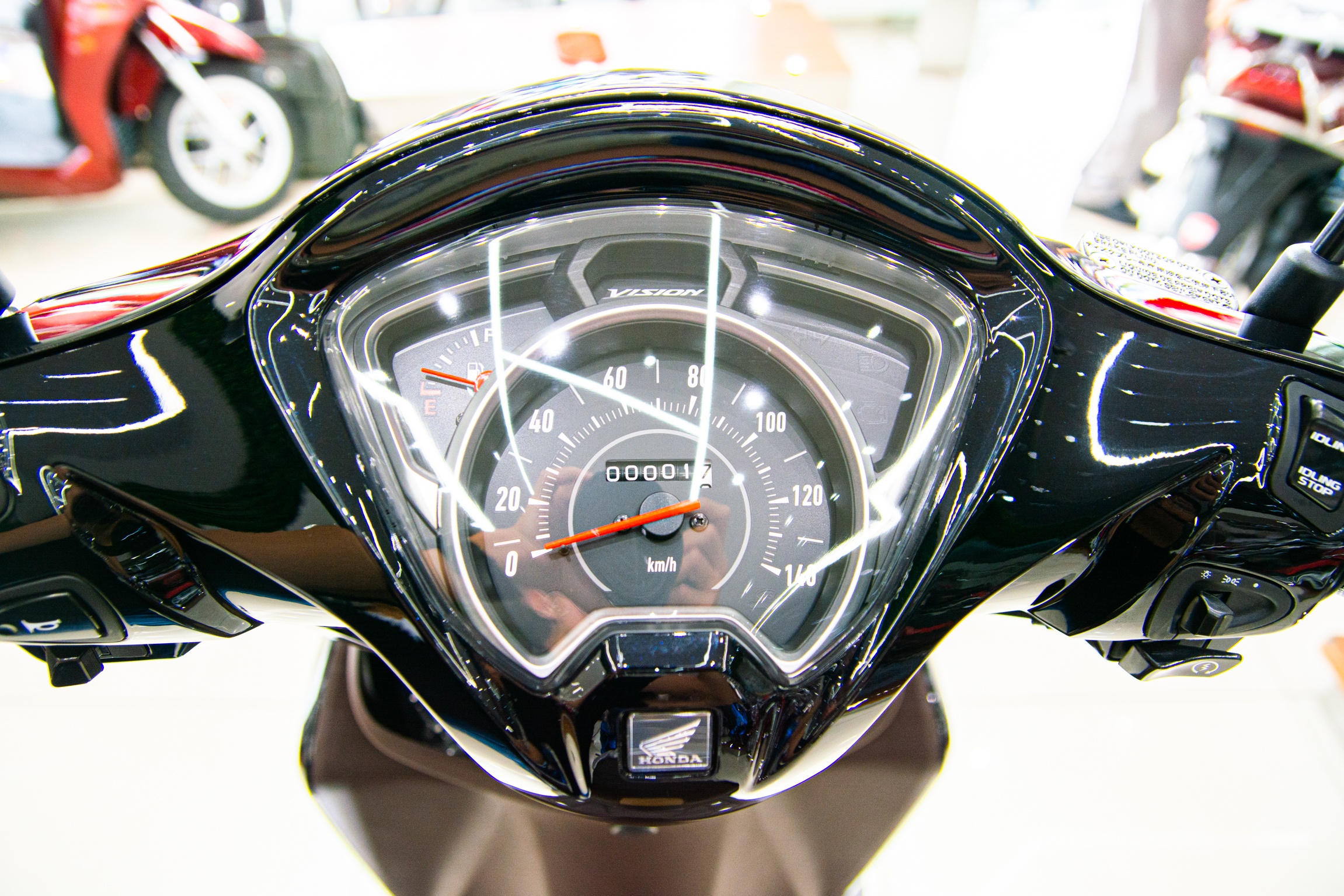 Chi tiet Honda Vision phien ban moi anh 5