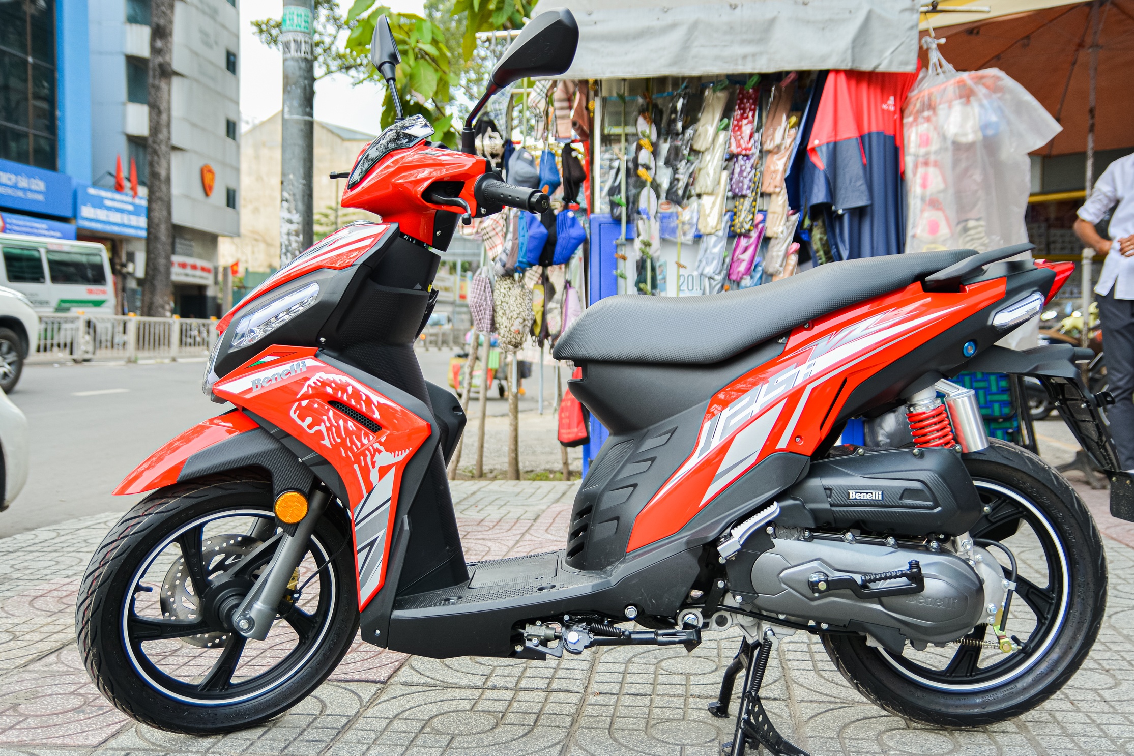 Benelli VZ125i ra mat tai VN anh 17