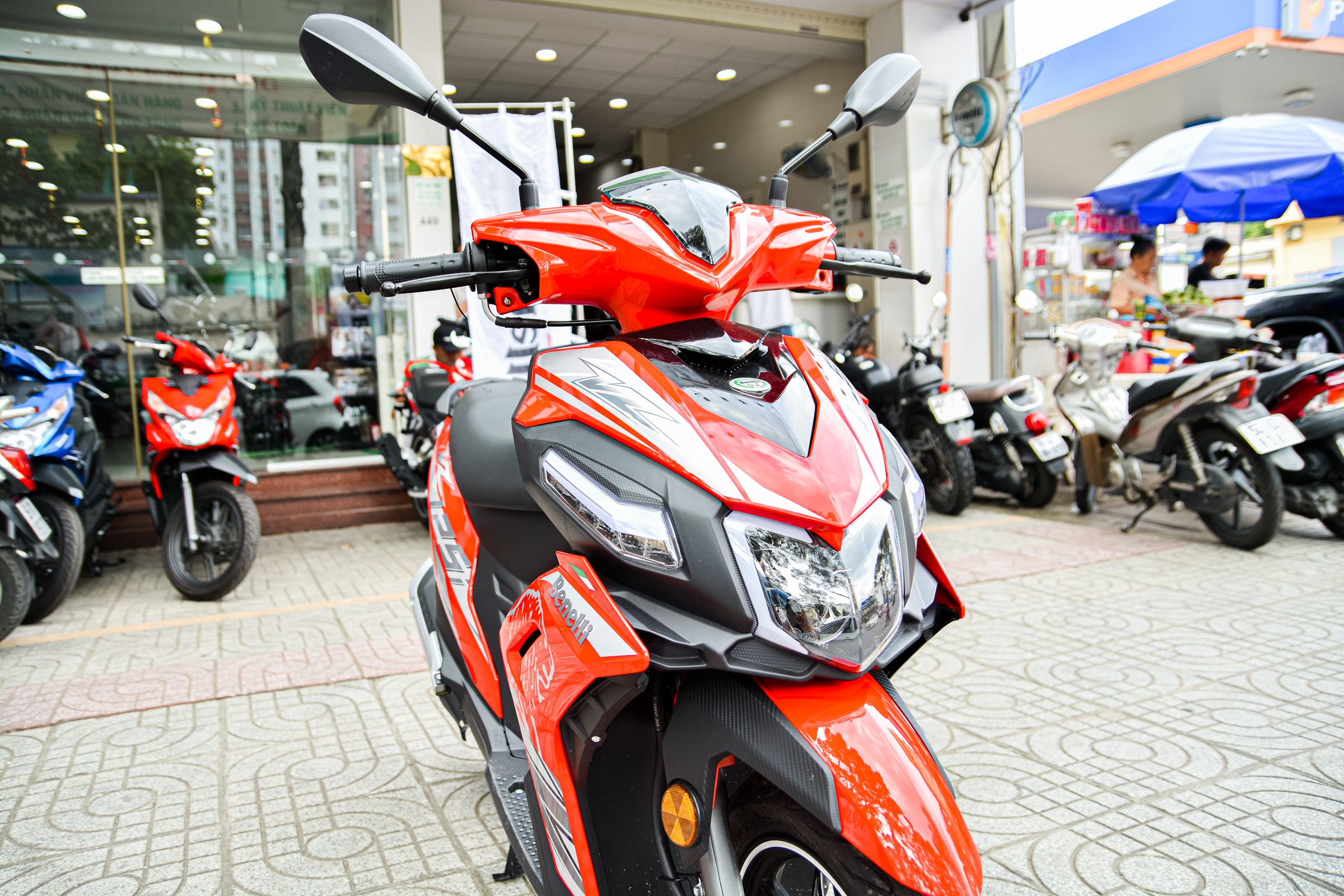 Benelli VZ125i ra mat tai VN anh 2