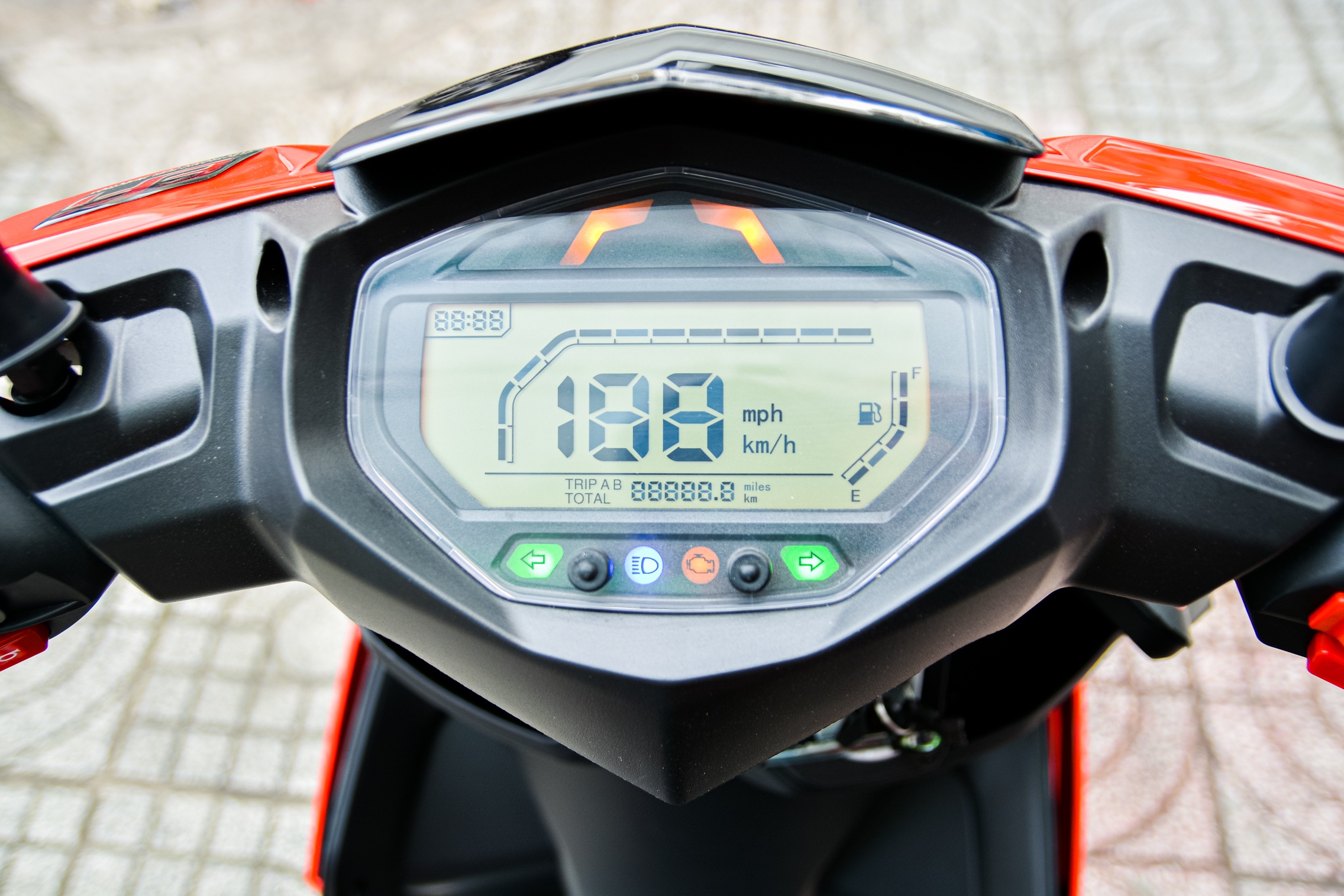 Benelli VZ125i ra mat tai VN anh 4