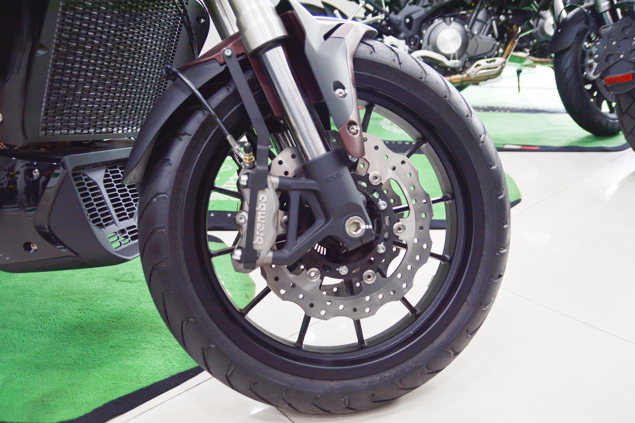 Benelli 502C ra mat VN anh 3