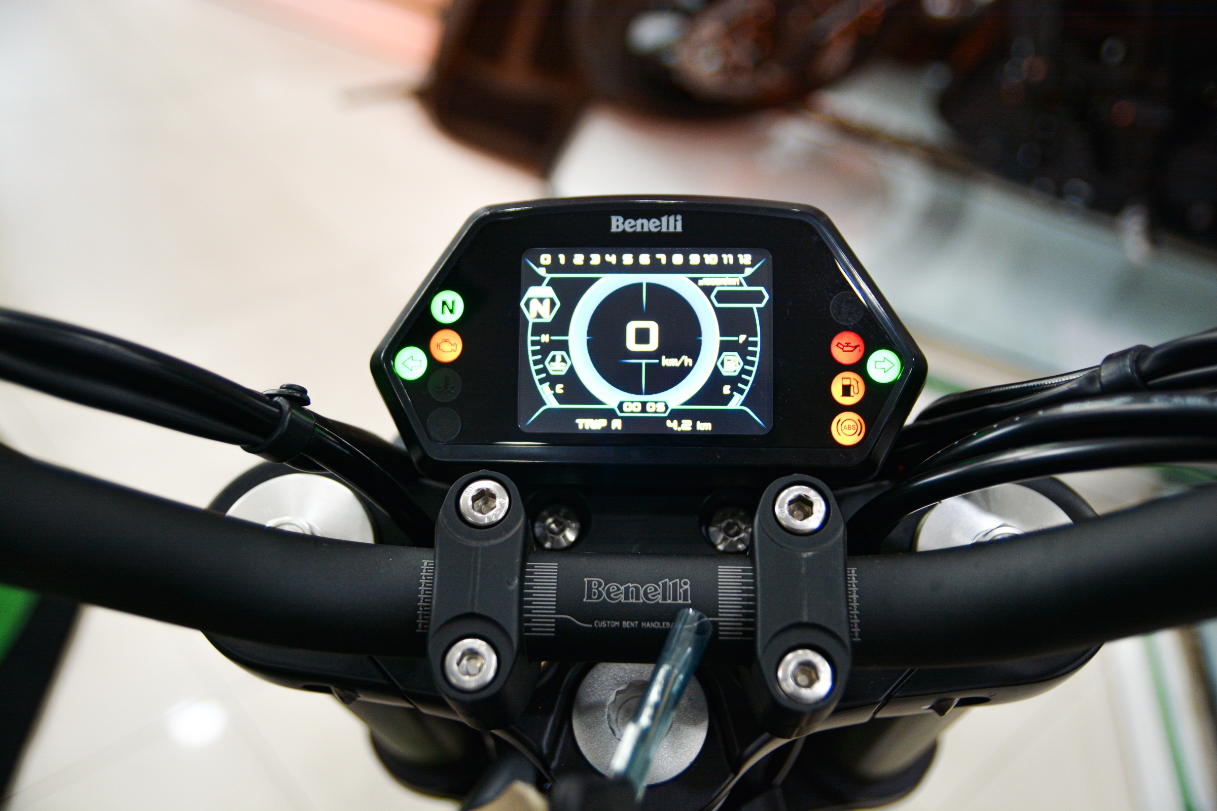 Benelli 502C ra mat VN anh 4