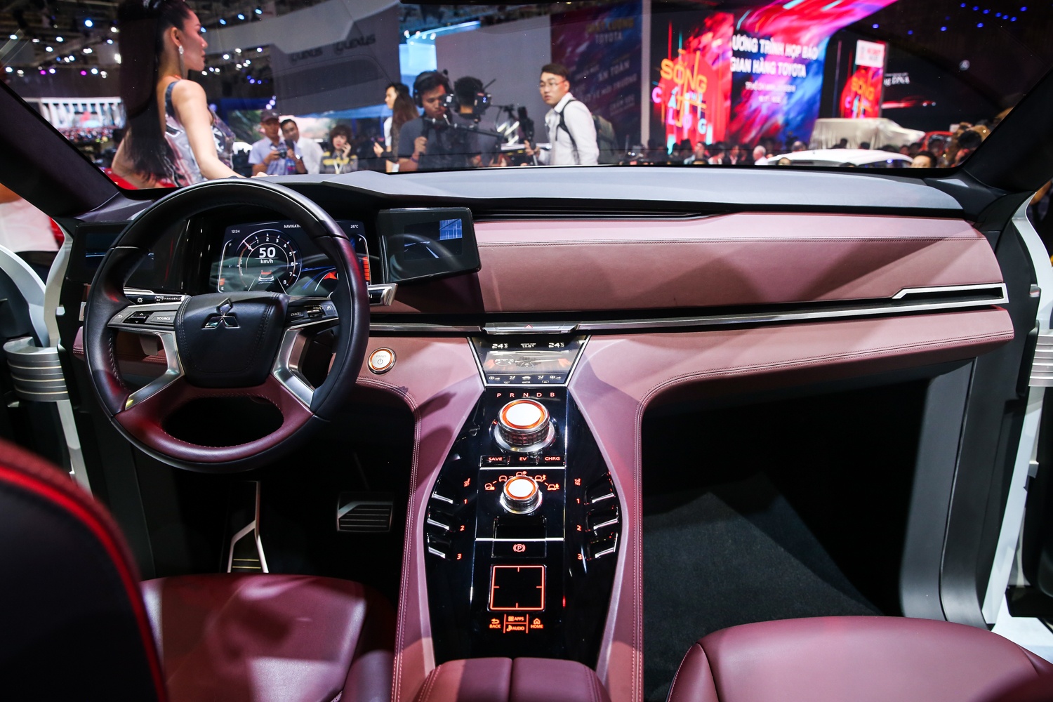 Mitsubishi GT PHEV có gì đặc biệt ảnh 4 Mitsubishi GT PHEV co gi dac biet anh 4