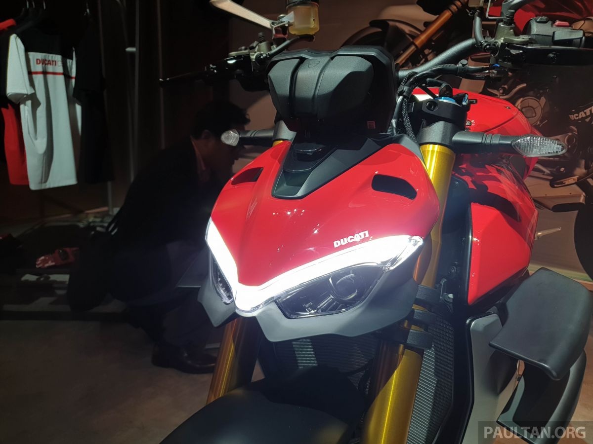 Ducati Street Fighter V4 anh 3