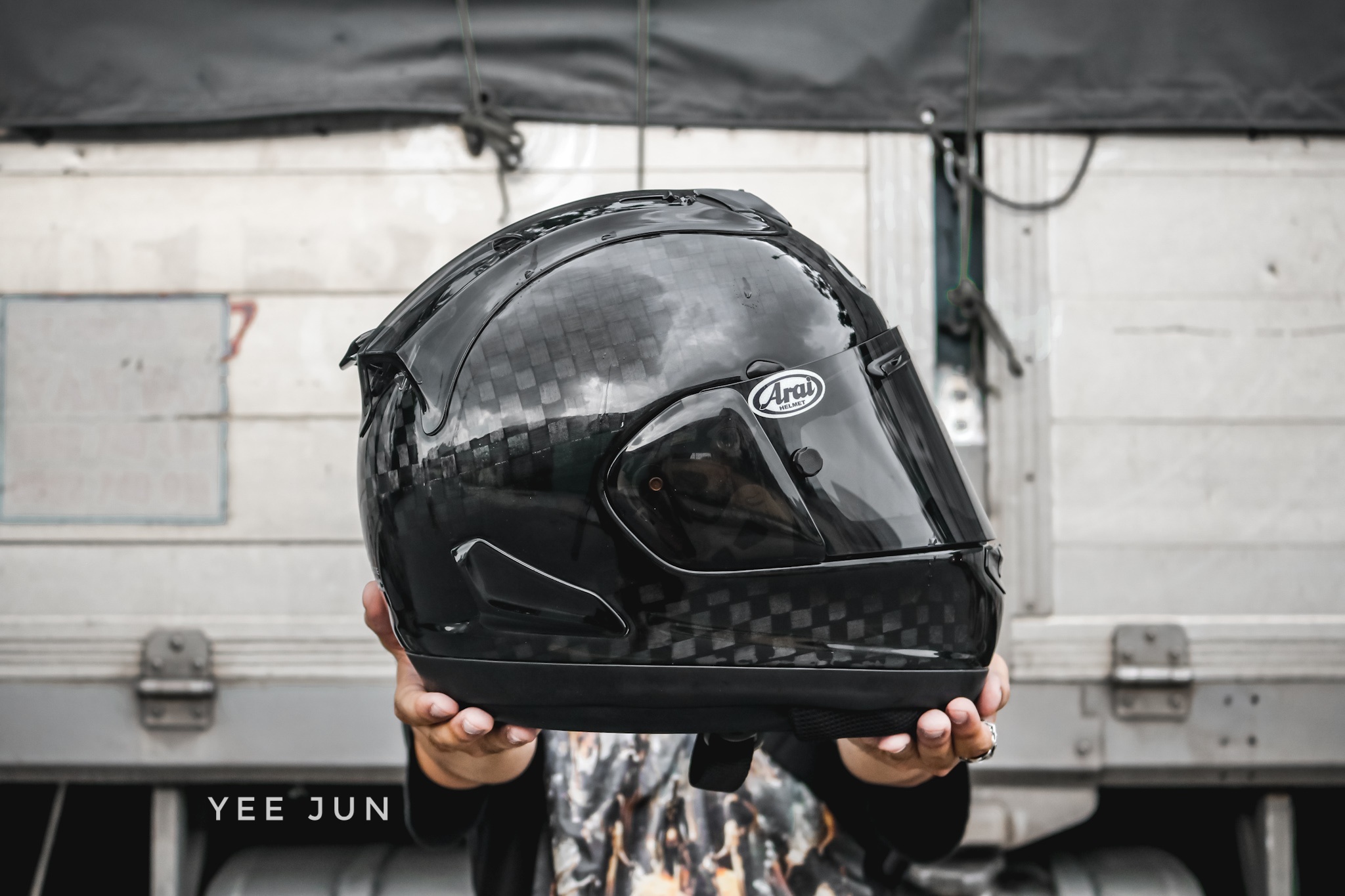 Arai SC full carbon tri gia tram trieu tai VN anh 1